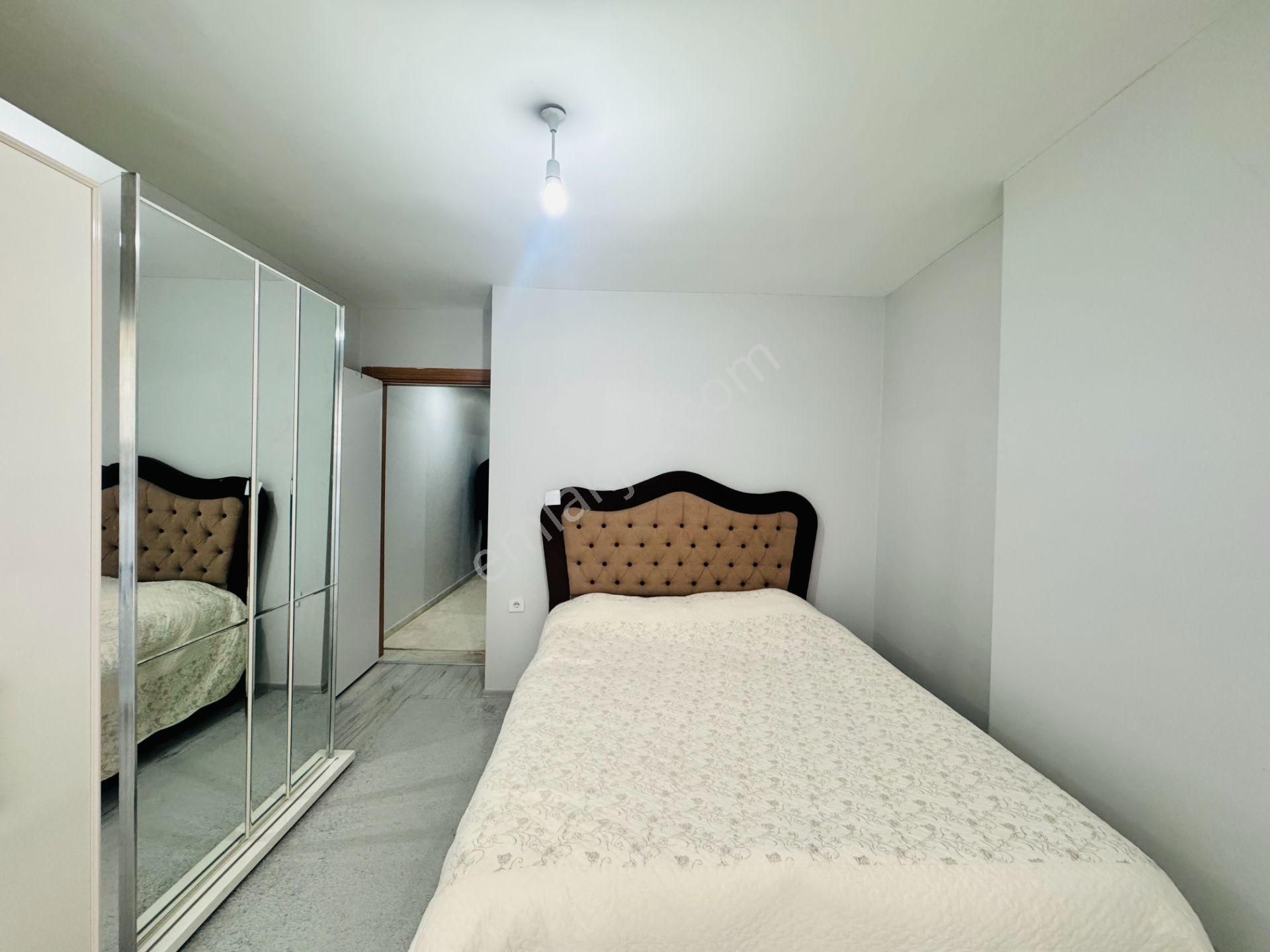 Güven'den Kapaklı'da Cadde Üstünde,k.otoparklı,teraslı 3+1 Daire - Görsel 23