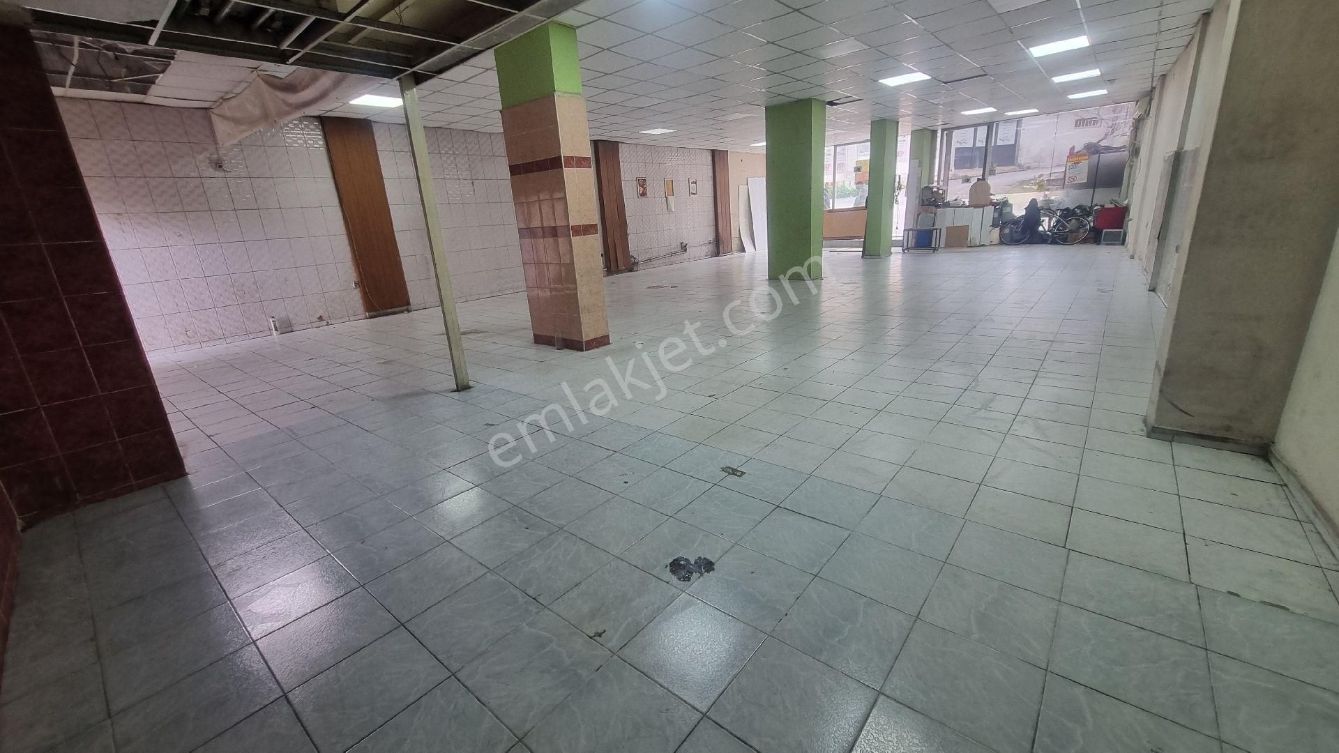 Bayraklı Alpaslan Mh. Kiralık İşyeri 195 M2 Market'e Uygun - Görsel 14