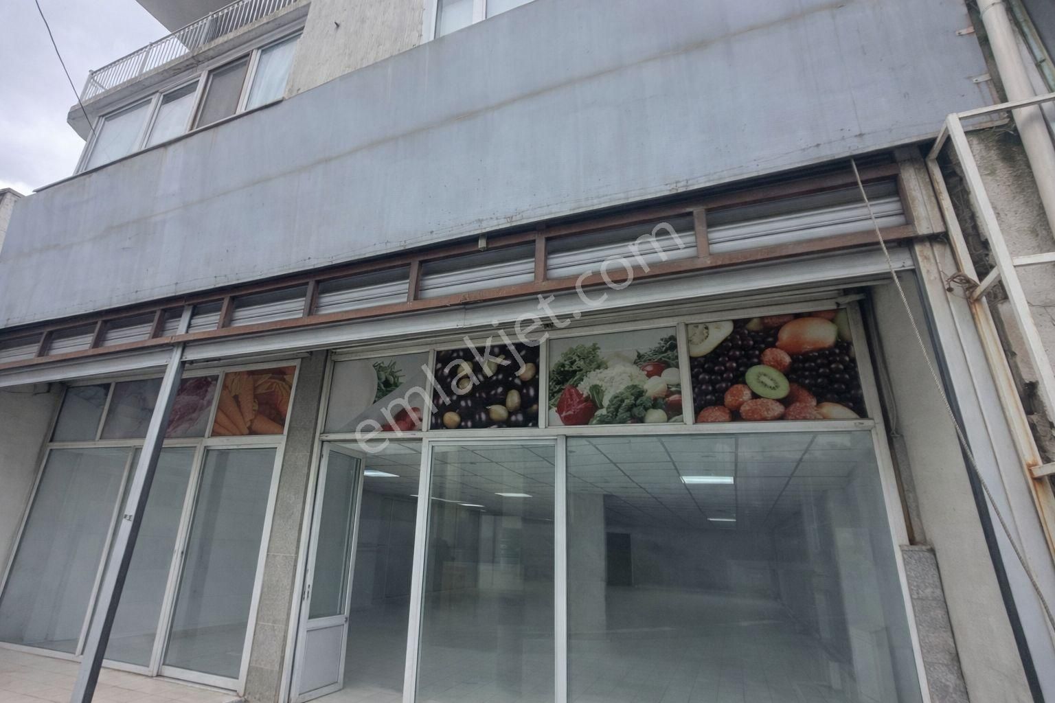 Bayraklı Alpaslan Mh. Kiralık İşyeri 195 M2 Market'e Uygun - Görsel 3