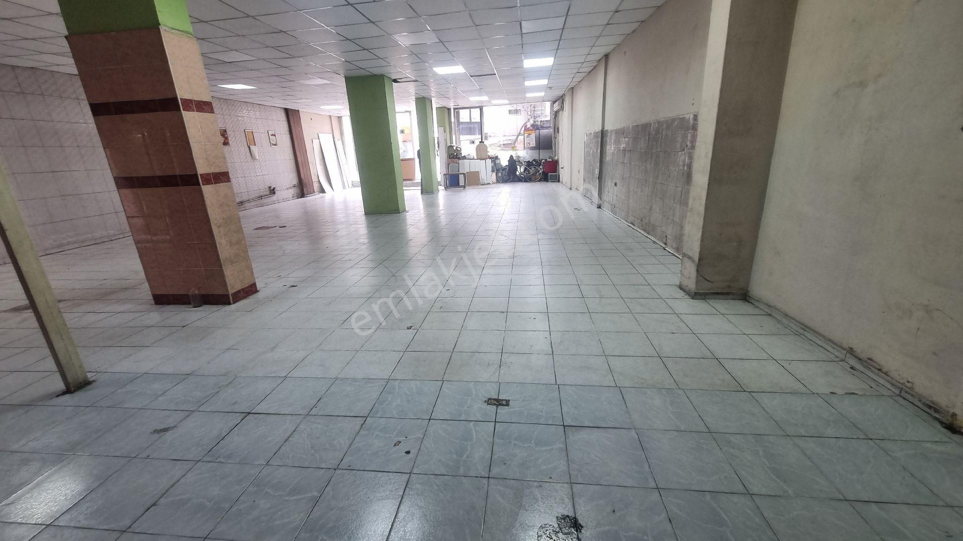 Bayraklı Alpaslan Mh. Kiralık İşyeri 195 M2 Market'e Uygun - Görsel 13