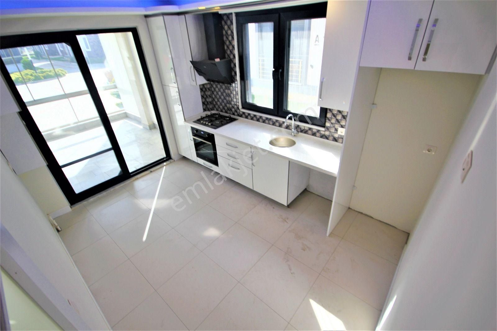 Ersan Özdemir İnşaattan Güre 'de Denize 300 Mt Mesafede Kiralık 2+1 Daire - Görsel 17