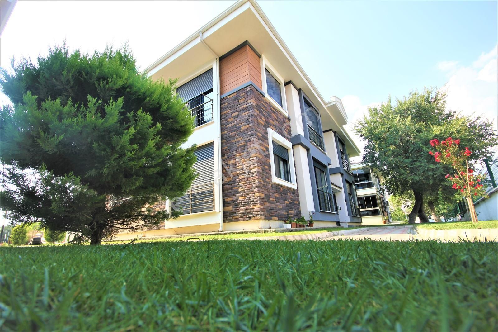 Ersan Özdemir İnşaattan Güre 'de Denize 300 Mt Mesafede Kiralık 2+1 Daire - Görsel 35