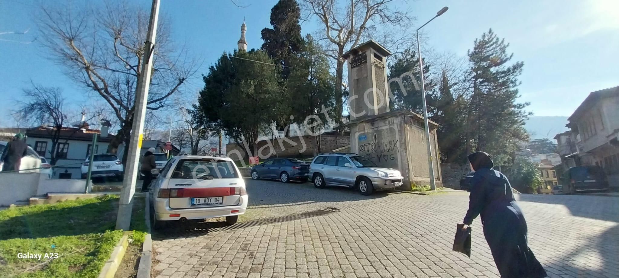 Yeşil Caminin Hemen Altın Da Manzaralı Satılık Daire - Görsel 4