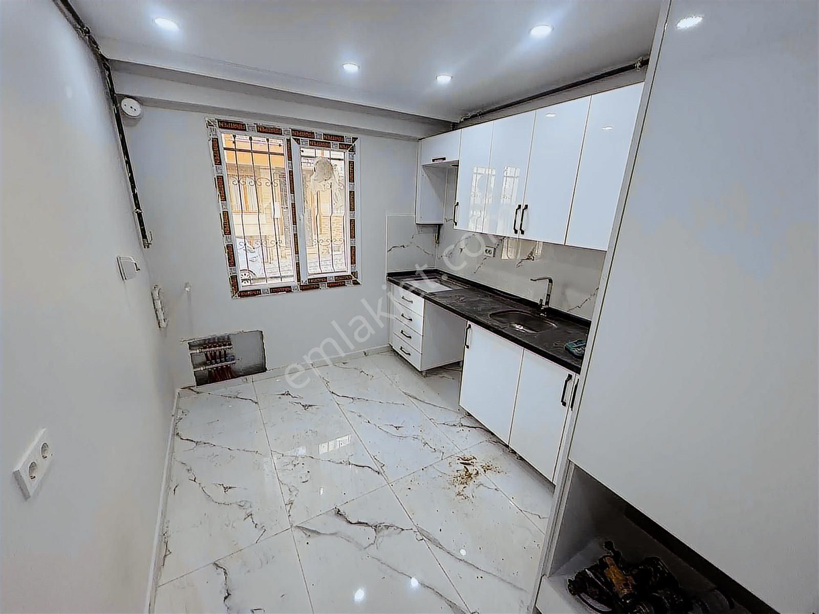 Pusula İnştan U,mumcu Mah 100m2 2+1 Balkonlu Yüksek Giriş Kat - Görsel 4