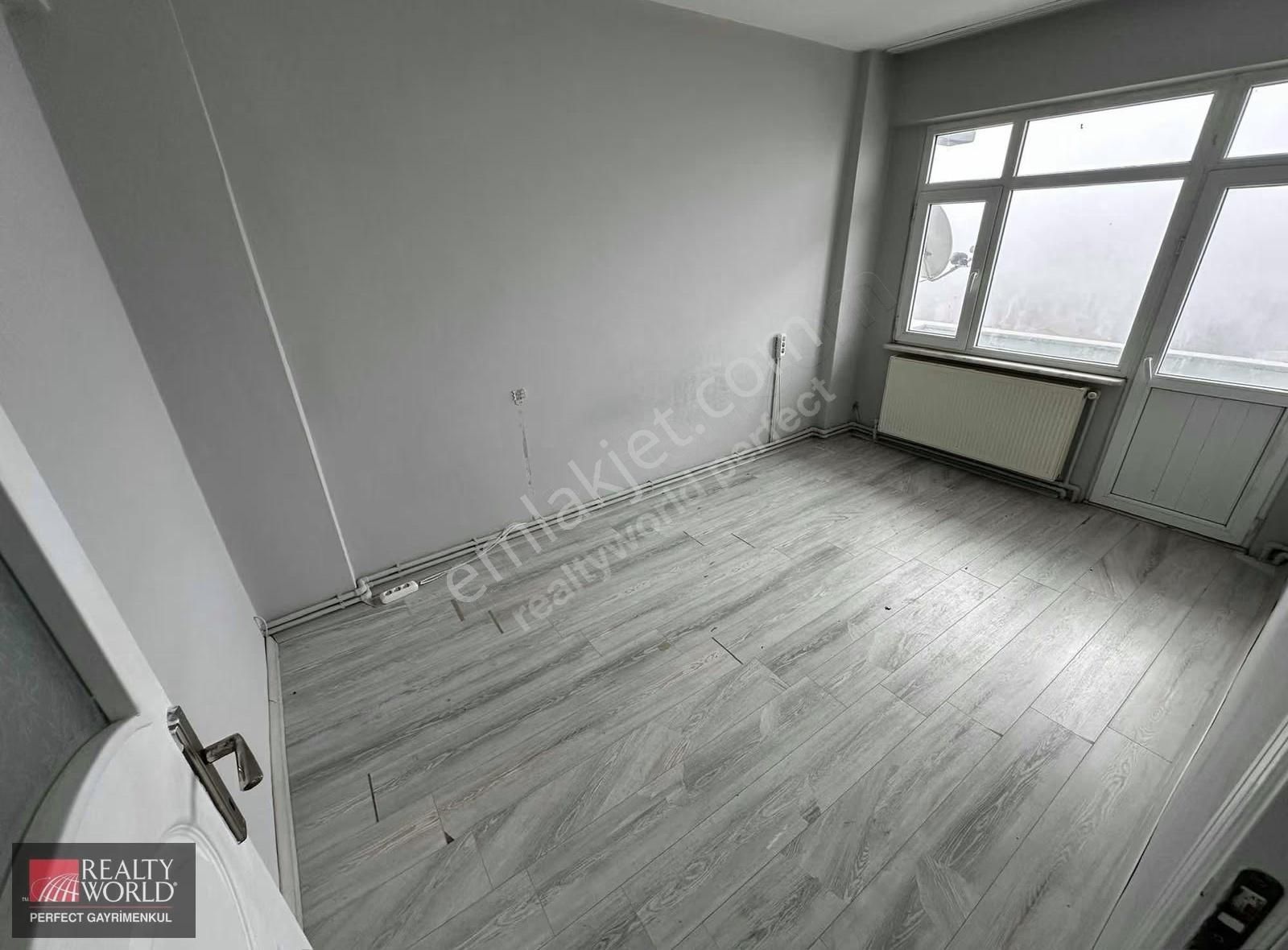 *realty World* Kiralık Kilyos'da 2+1 Deniz Manzaralı Daire - Görsel 13