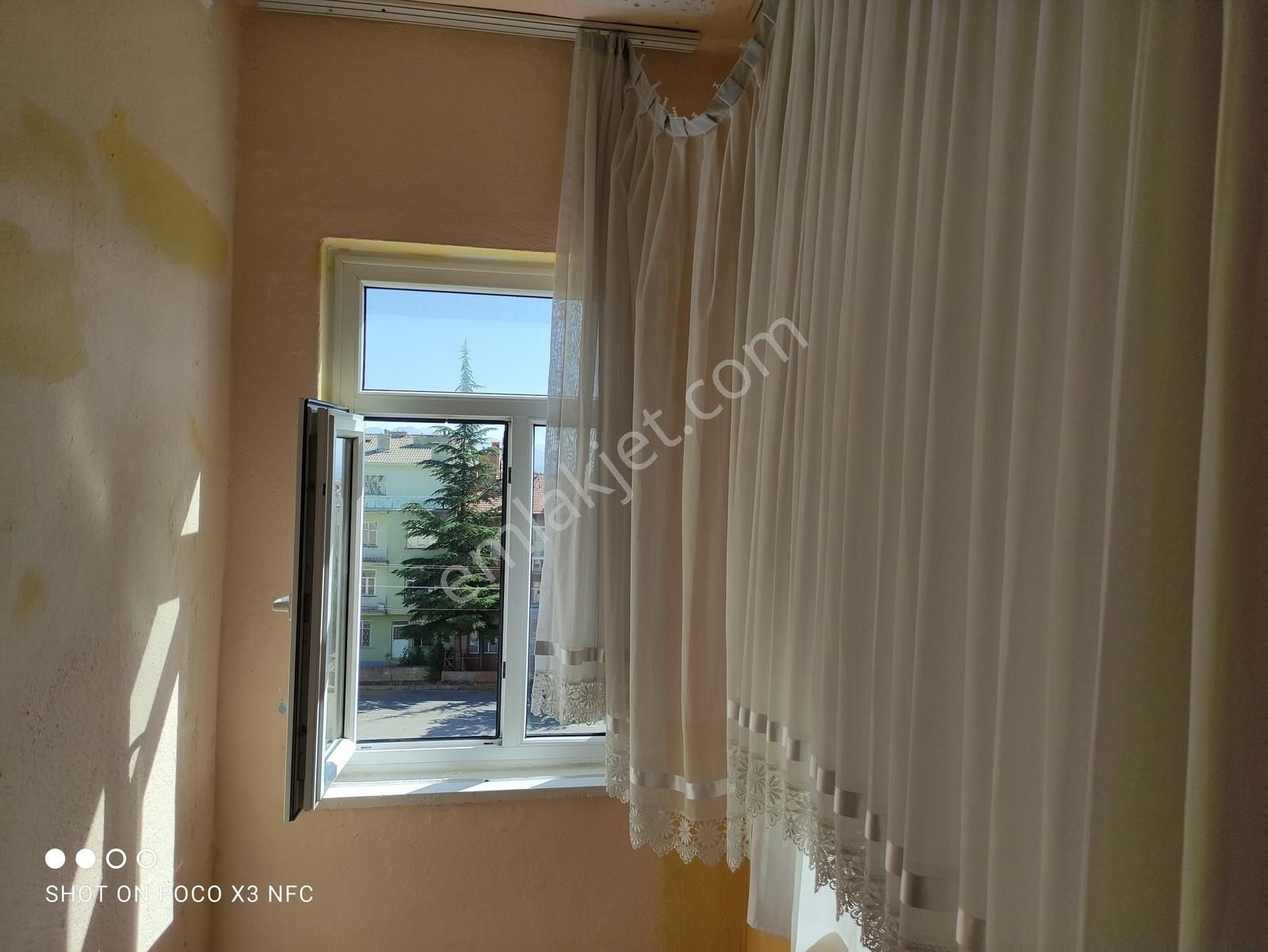 Özpınar,dan Ördekli Bahçe Karşısı 2+1 100 M2.3.kat Sobalı Daire - Görsel 17