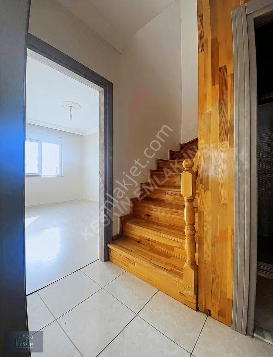 Ahatlı'da Kiralık Asansörlü 3+1 Dubleks Daire, 160m² - Görsel 13