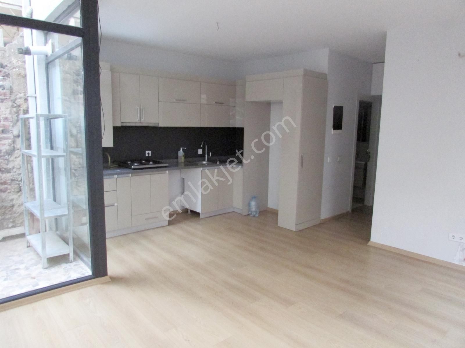 Kadıköy Osmanağa Genç Bina Kombili Müstakil Bahçeli 1+1 Daire - Görsel 28