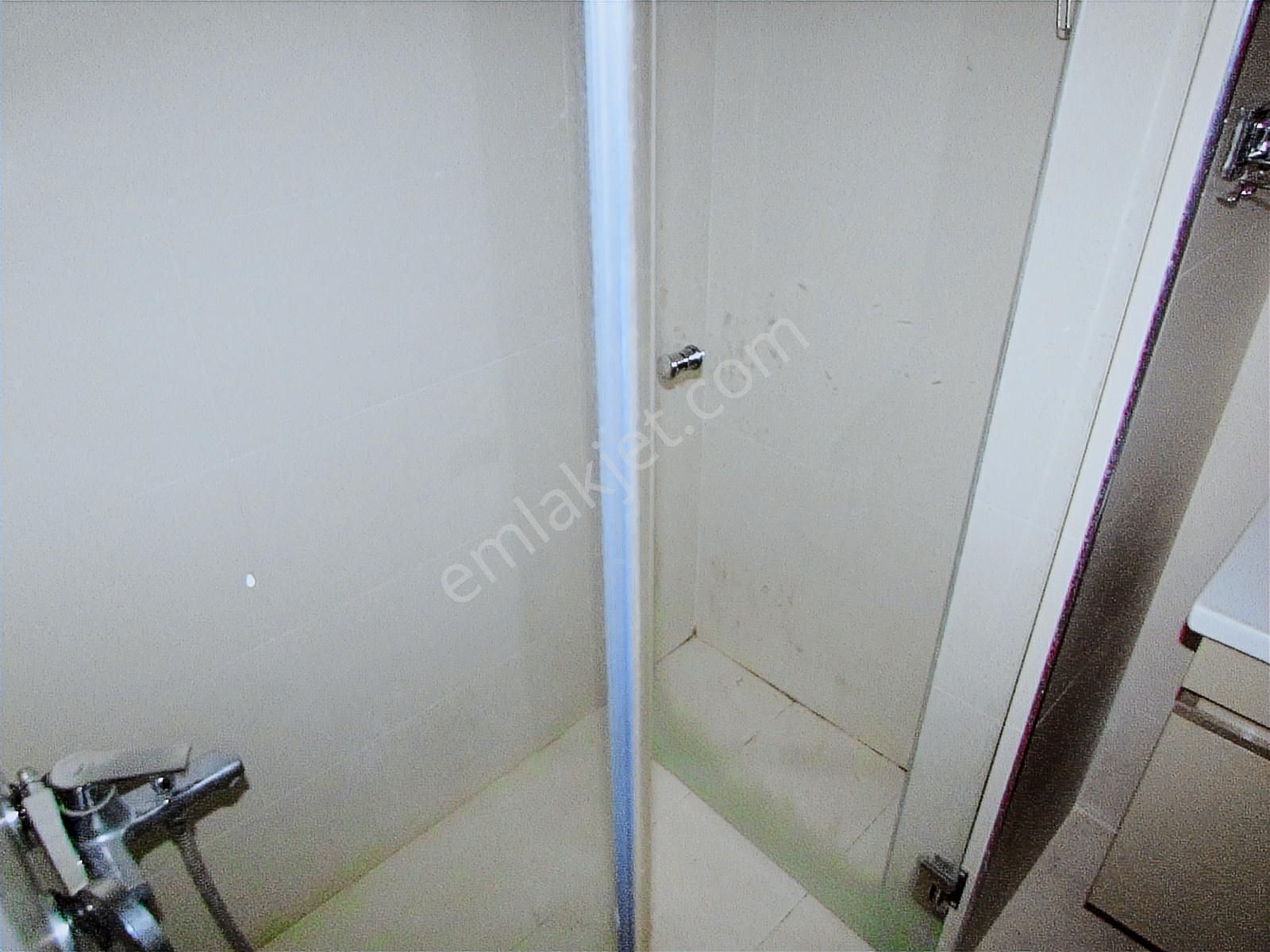 Kadıköy Osmanağa Genç Bina Kombili Müstakil Bahçeli 1+1 Daire - Görsel 3