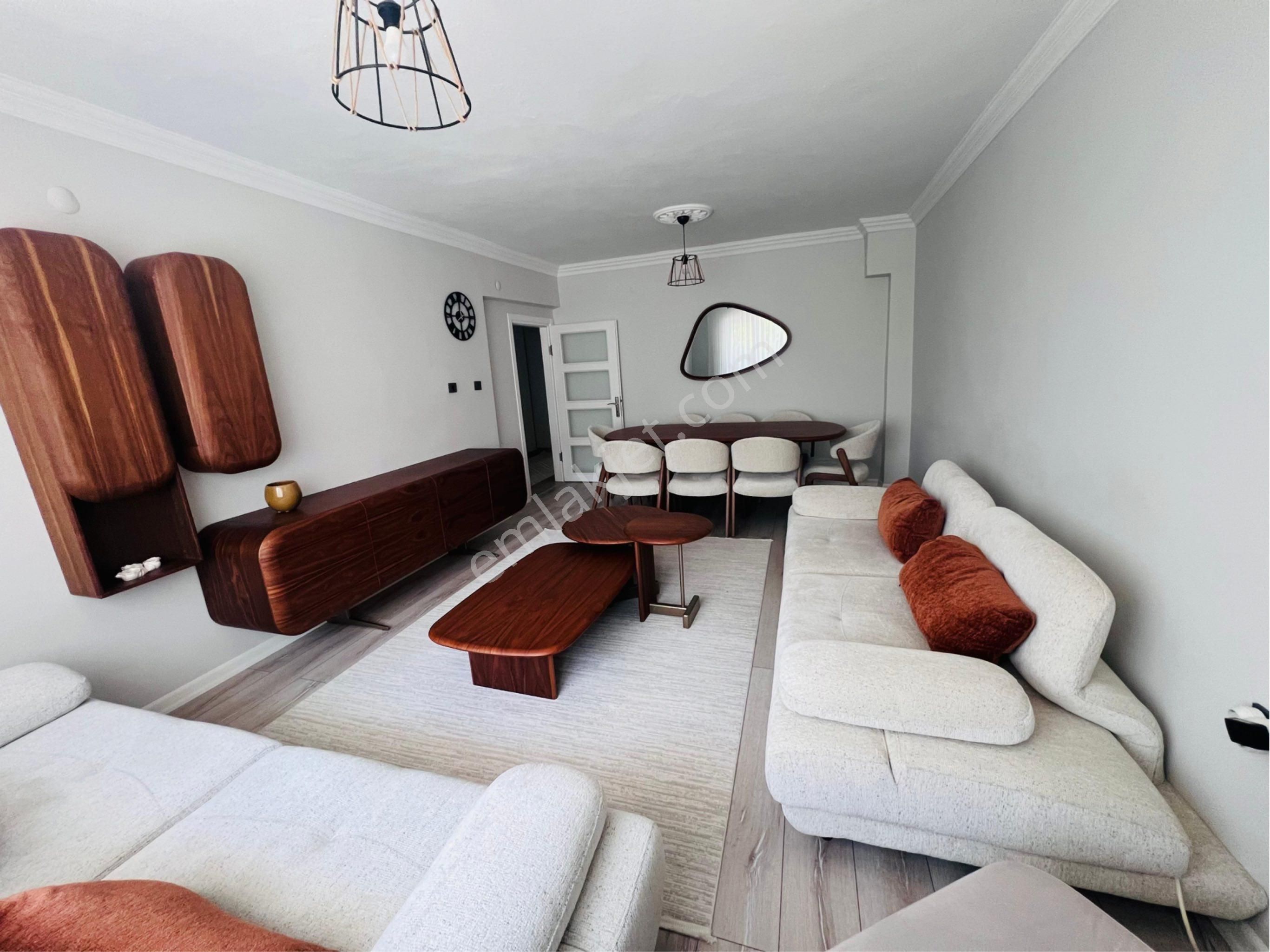 Satılık 2+1 Ayrı Mutfak Net 90 M2