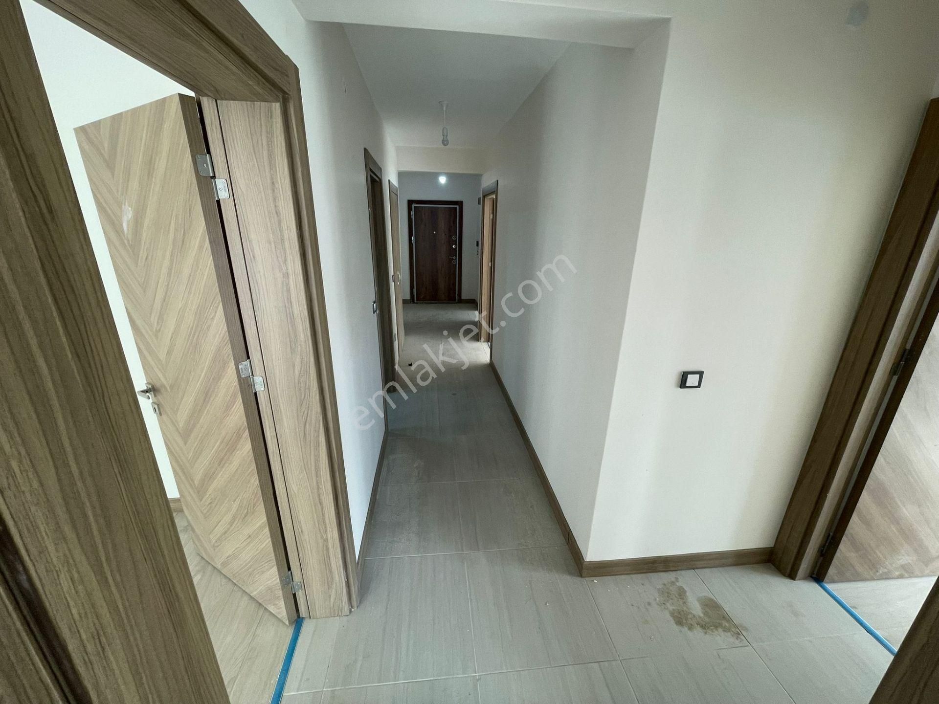 Adana Sarıçamda Göztepe Tokilerde 3+1 Geniş Full Eksiksiz Kiralık Daire - Görsel 5