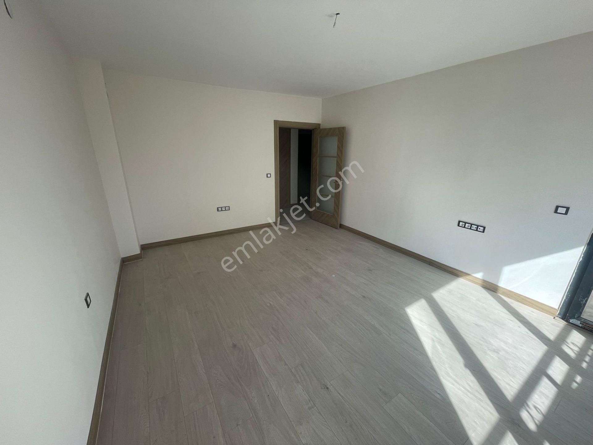 Adana Sarıçamda Göztepe Tokilerde 3+1 Geniş Full Eksiksiz Kiralık Daire - Görsel 13
