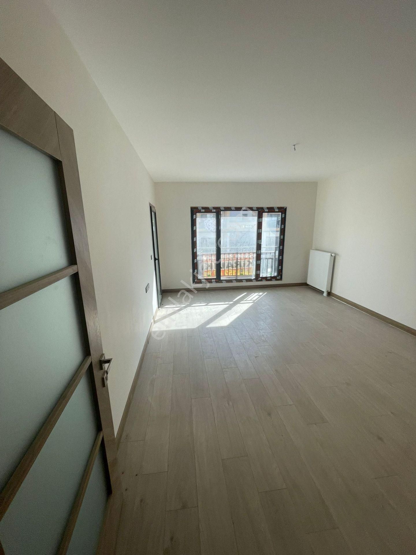 Adana Sarıçamda Göztepe Tokilerde 3+1 Geniş Full Eksiksiz Kiralık Daire - Görsel 3