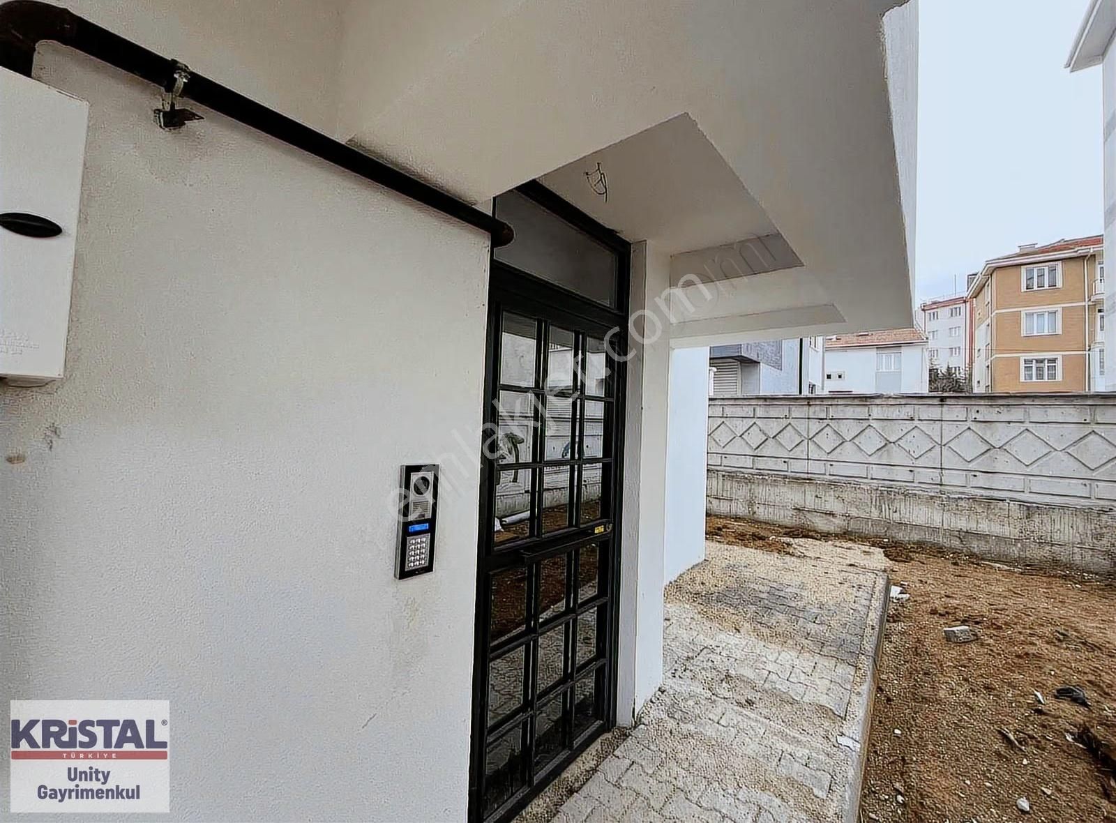 71 Evler Mahallesinde Satılık Fırsat 2+0 Daire - Görsel 2