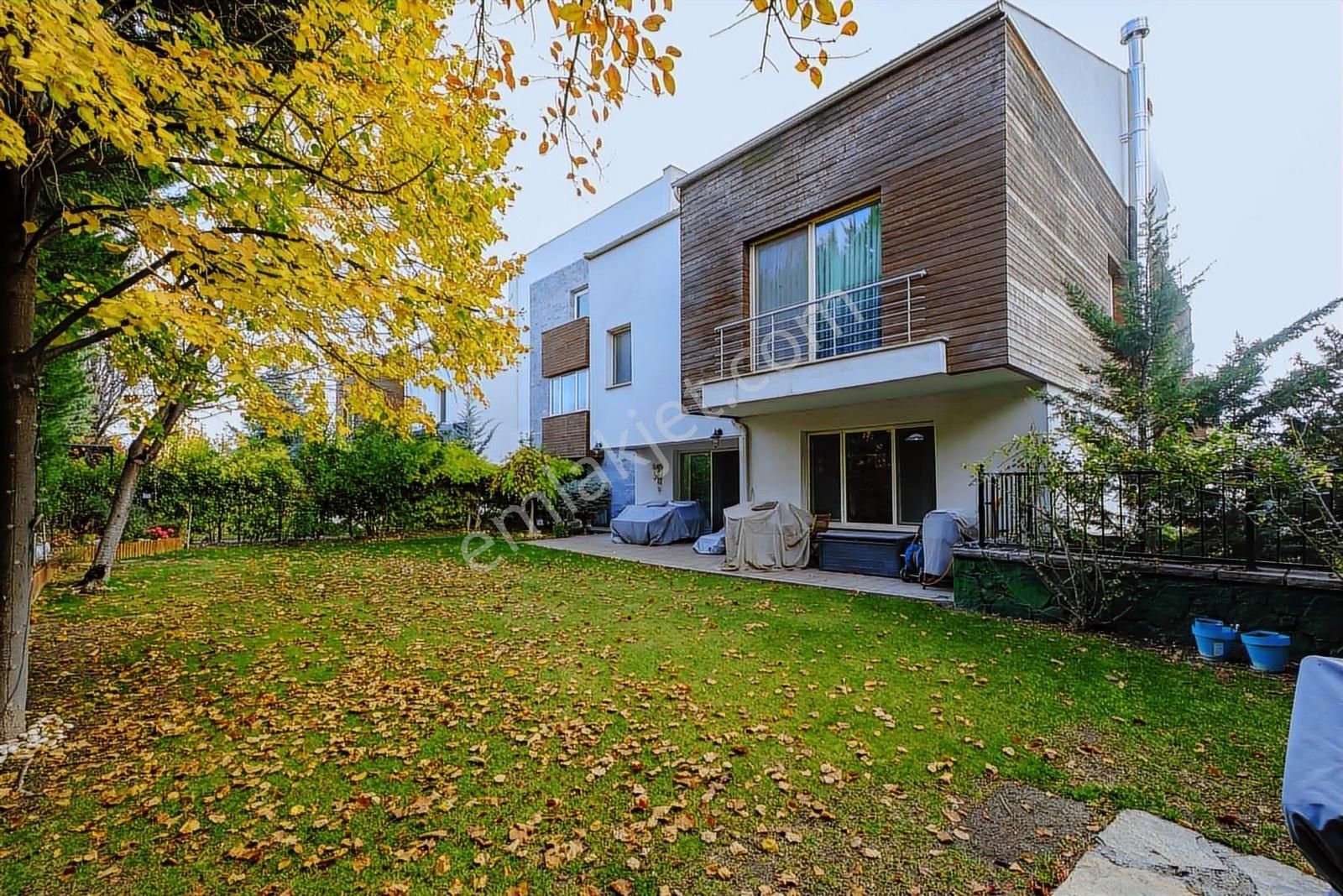 Almila Evleri Sitesi Canlı Güvenlikli Yatay Blok Satılık Daire