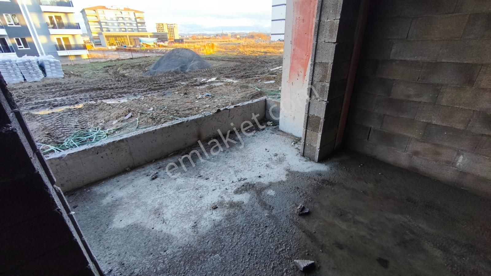 Esenboğa'da 48m2 1+1 Daireler Ağustos Teslim Vade Farksız Taksit - Görsel 20