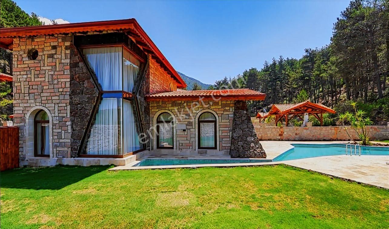 Muğla Fetiye Satılık Lüks Villa - Görsel 11