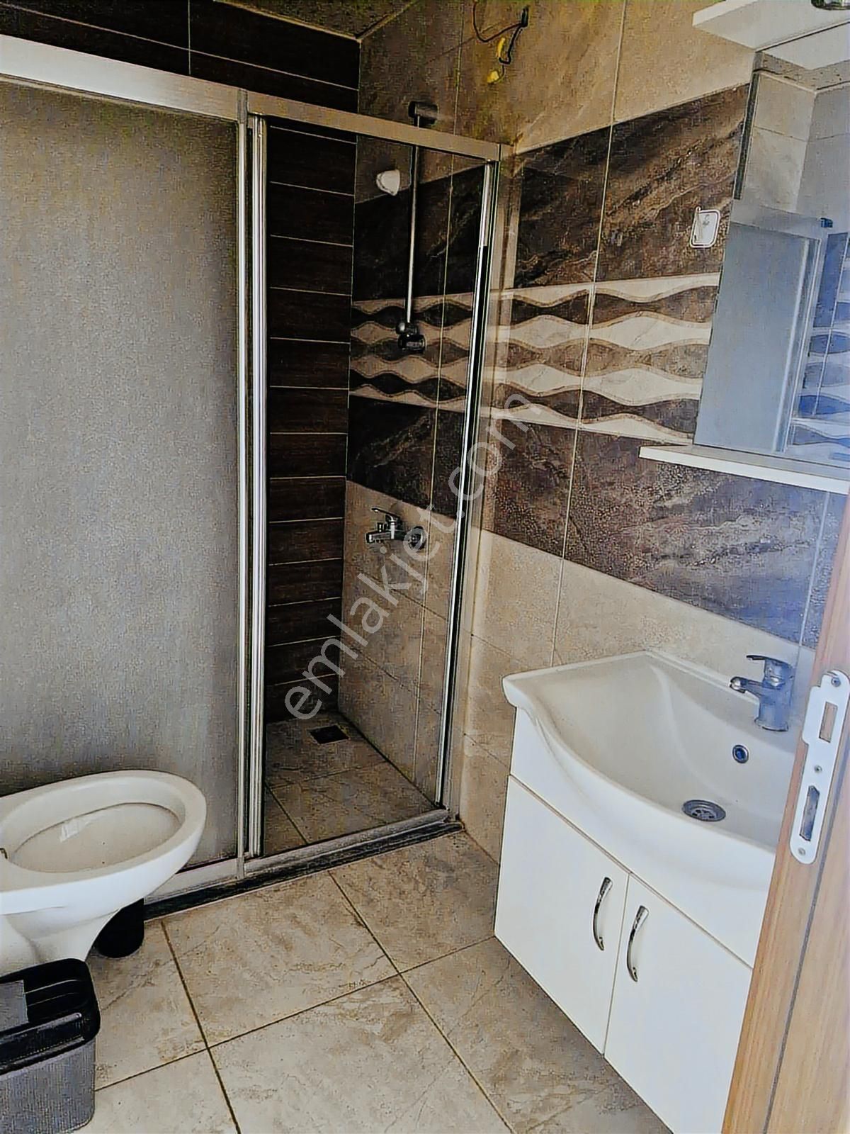 Yatırımlık Altınova'da Satılık 2+1 Daire (araç Takasına Açık) - Görsel 18