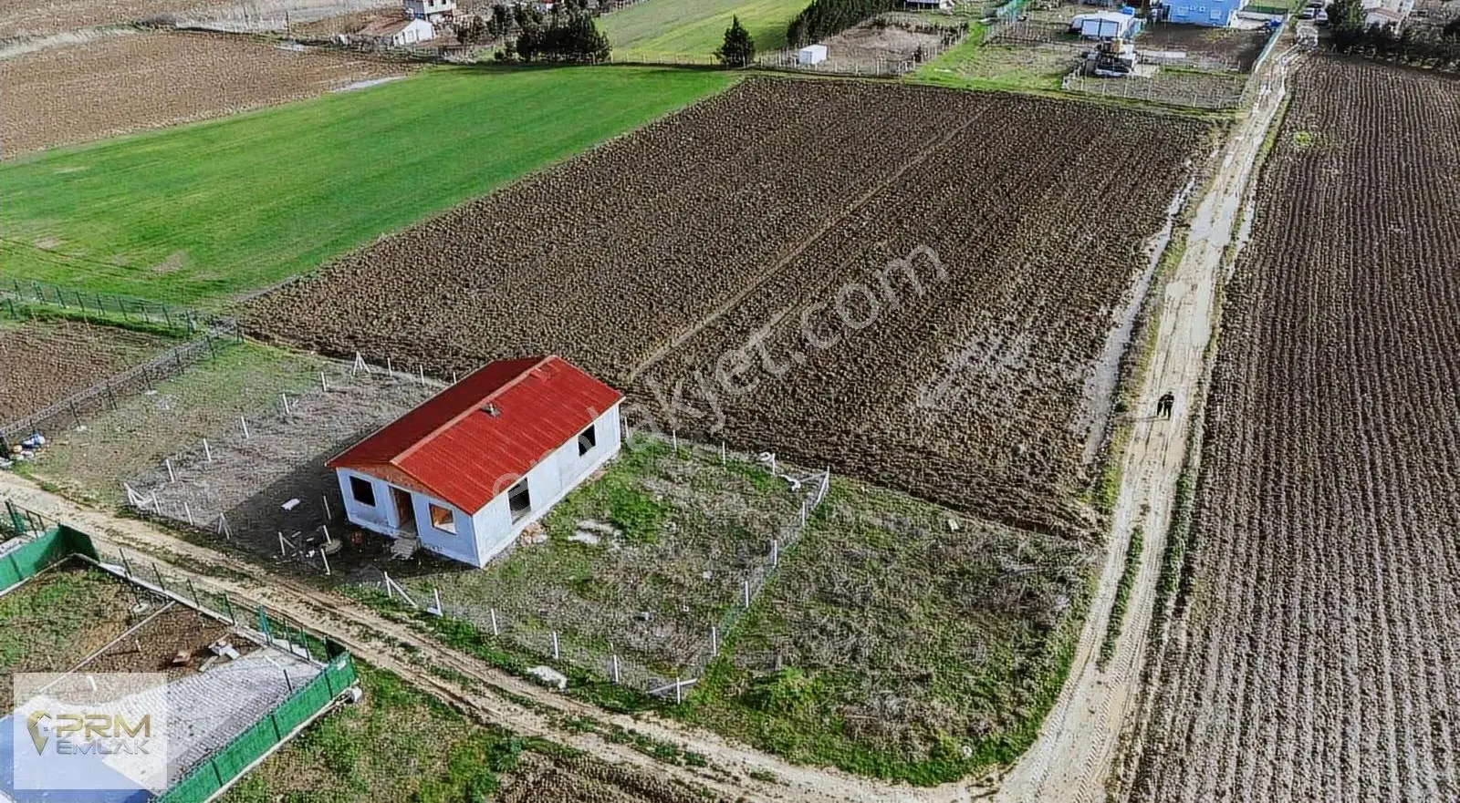 Çatalca Elbasanda Manzaralı 482 M2 Arsa İçinde Ev Satılık - Görsel 2