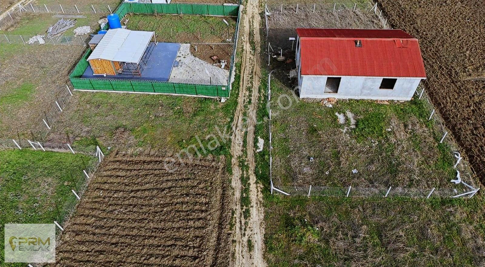 Çatalca Elbasanda Manzaralı 482 M2 Arsa İçinde Ev Satılık
