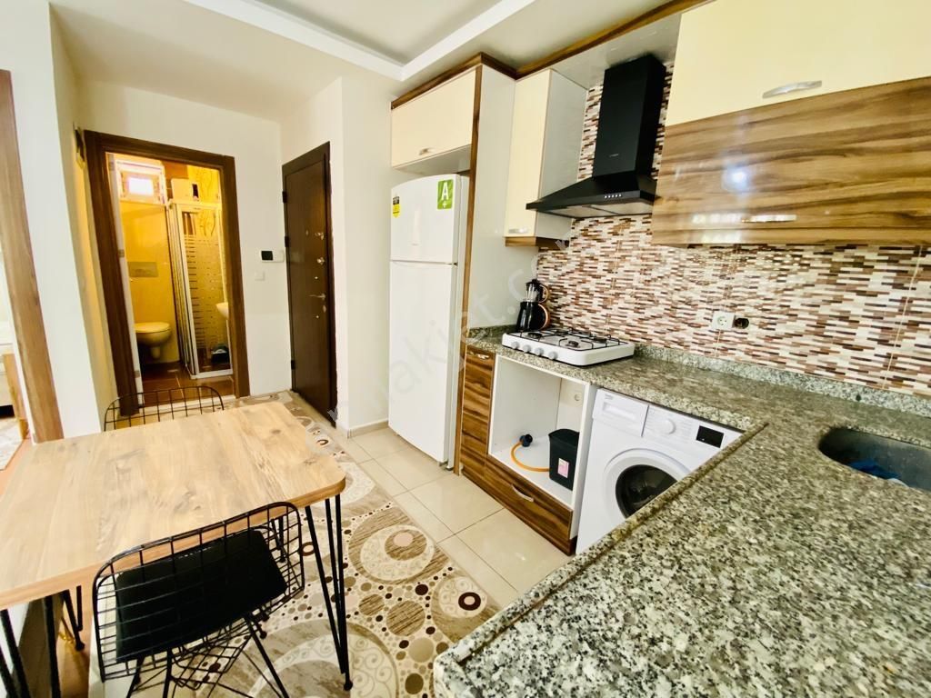 Ulusoy'a 2 Sokak Mesafede Full Eşyalı Yüksek Giriş Kiralık - Görsel 3