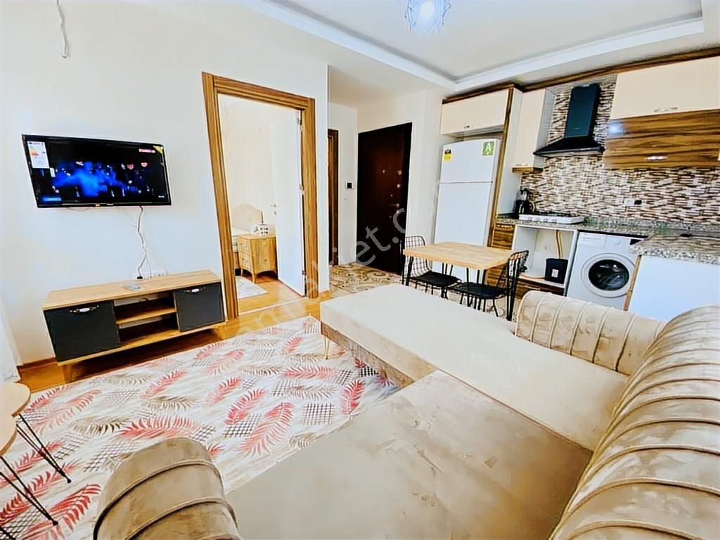 Ulusoy'a 2 Sokak Mesafede Full Eşyalı Yüksek Giriş Kiralık