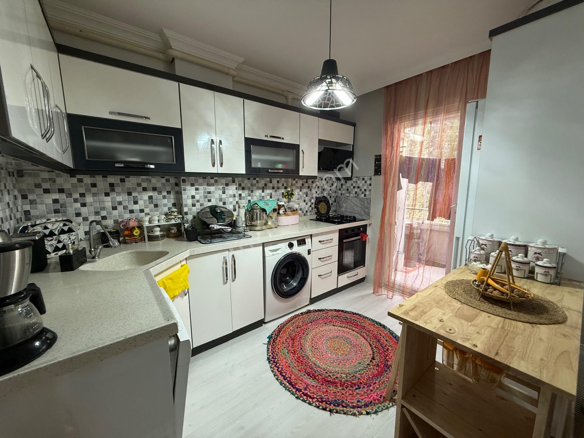 Tuzcumurat'ta 3+1 Ara Kat Yatırımlık Masrafsız Satılık Daire - Görsel 2