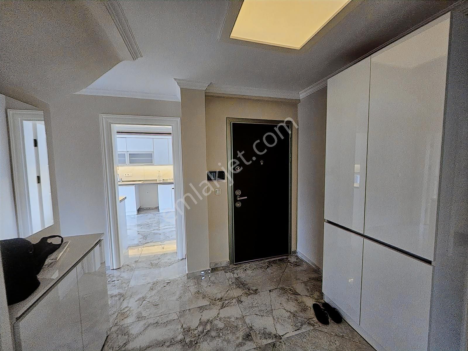 Söke Aydın Caddesinde Kiralık Ultra Lüks 5+1 Dublex Daire - Görsel 10