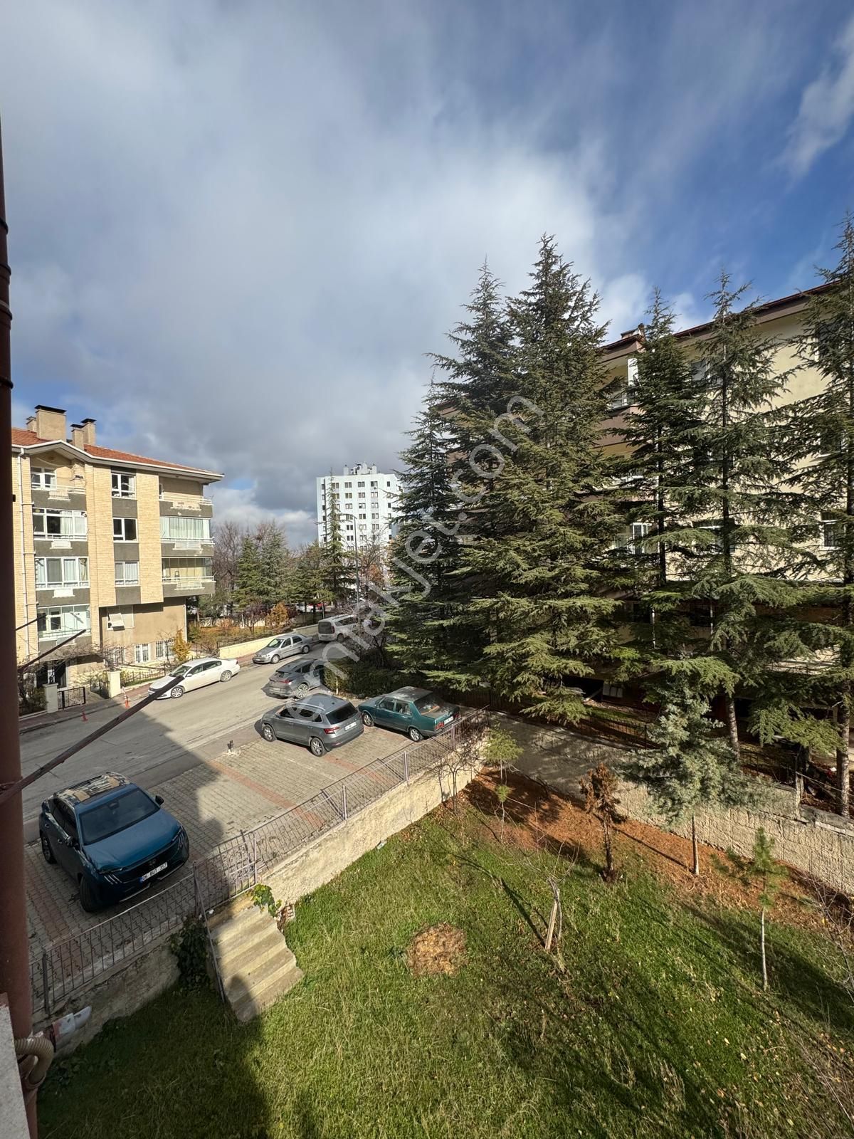 C.atıf Kansu'da Prestijli Ve Değerli Lokasyonda Kiralık Daire - Görsel 31