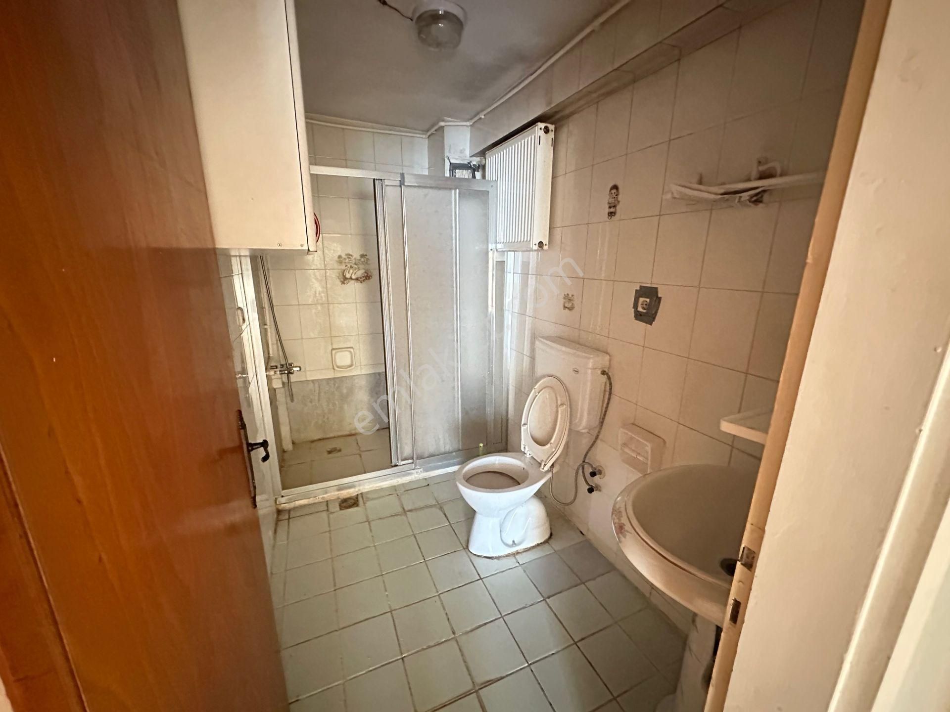 C.atıf Kansu'da Prestijli Ve Değerli Lokasyonda Kiralık Daire - Görsel 27