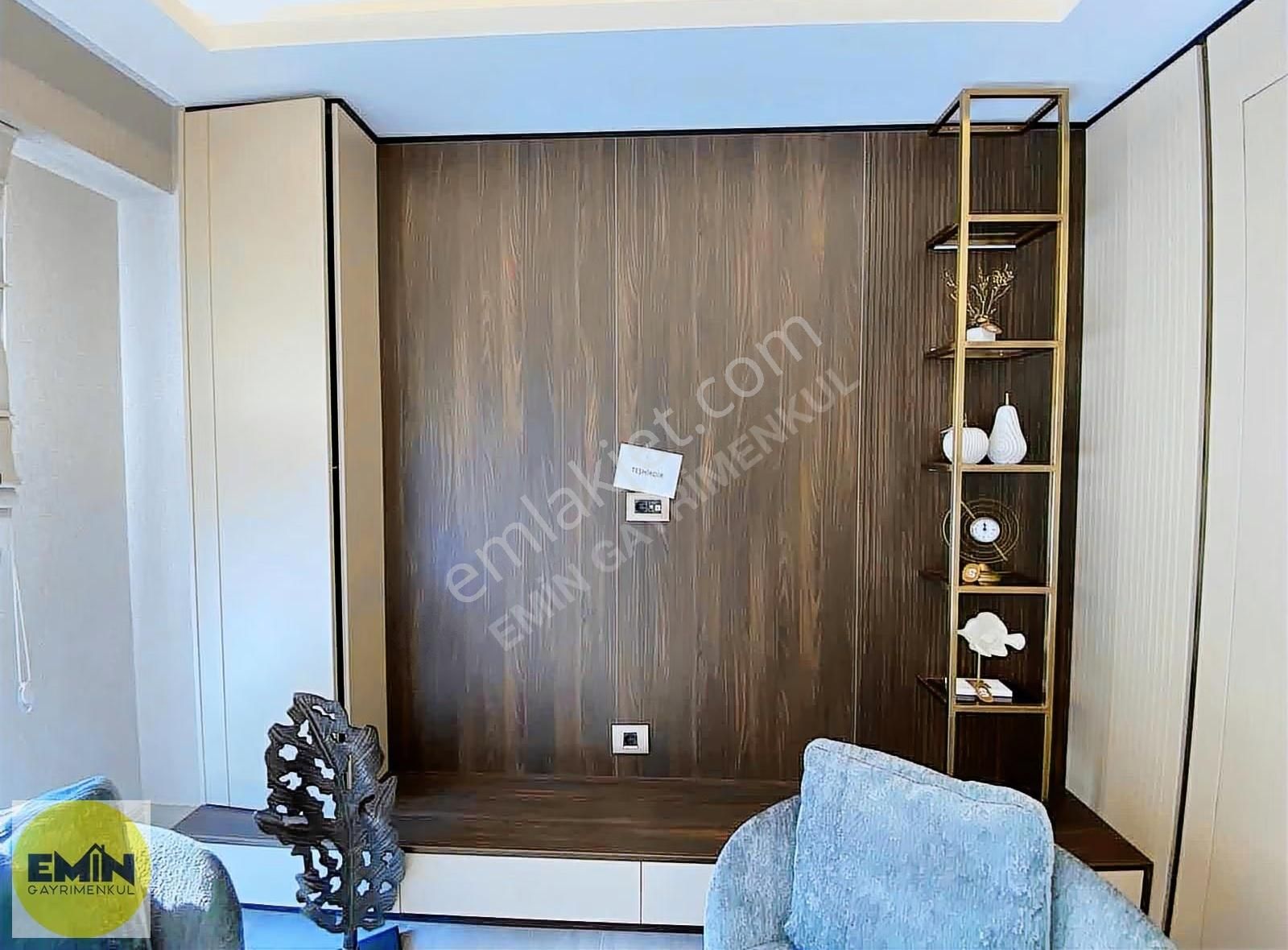 Emin Gyo Satıyorr.. Komüt Evlerinde Satılık 3+1 Daire!!! - Görsel 2