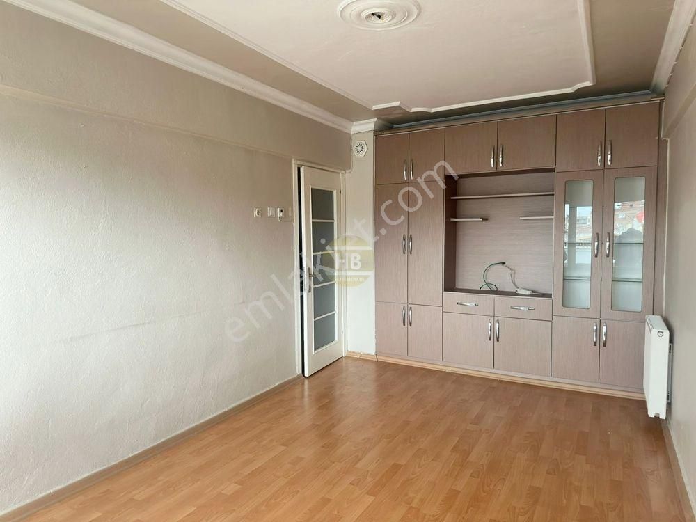 Hb'den 2+1 Kiralık Daire, A.menderes Bulvarı Arka Sokağı - Görsel 1