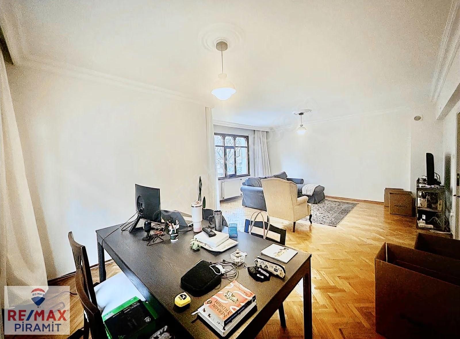 Acıbadem'de Kiralık 3+1 Daire - Görsel 2