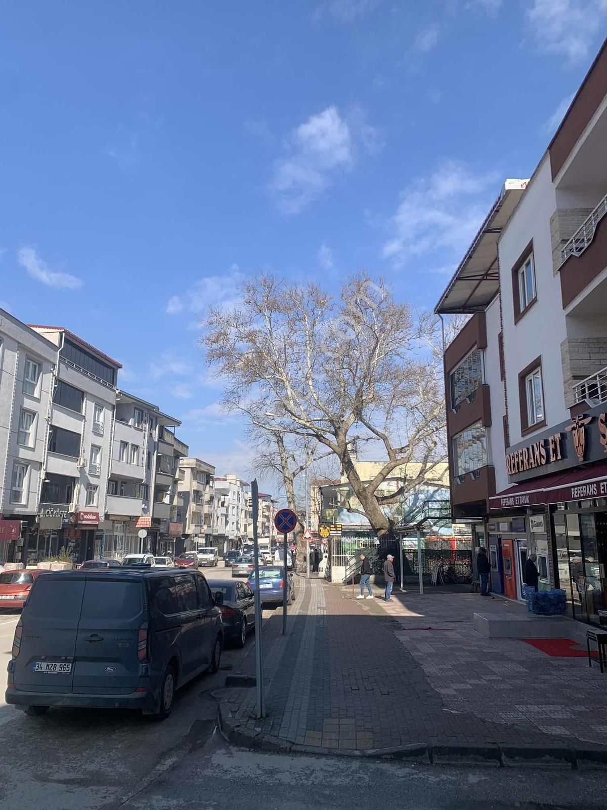 Çınar Önün'de Cadde Üzerinde Kiralık 2+1 Geniş,ferah Daire - Görsel 3