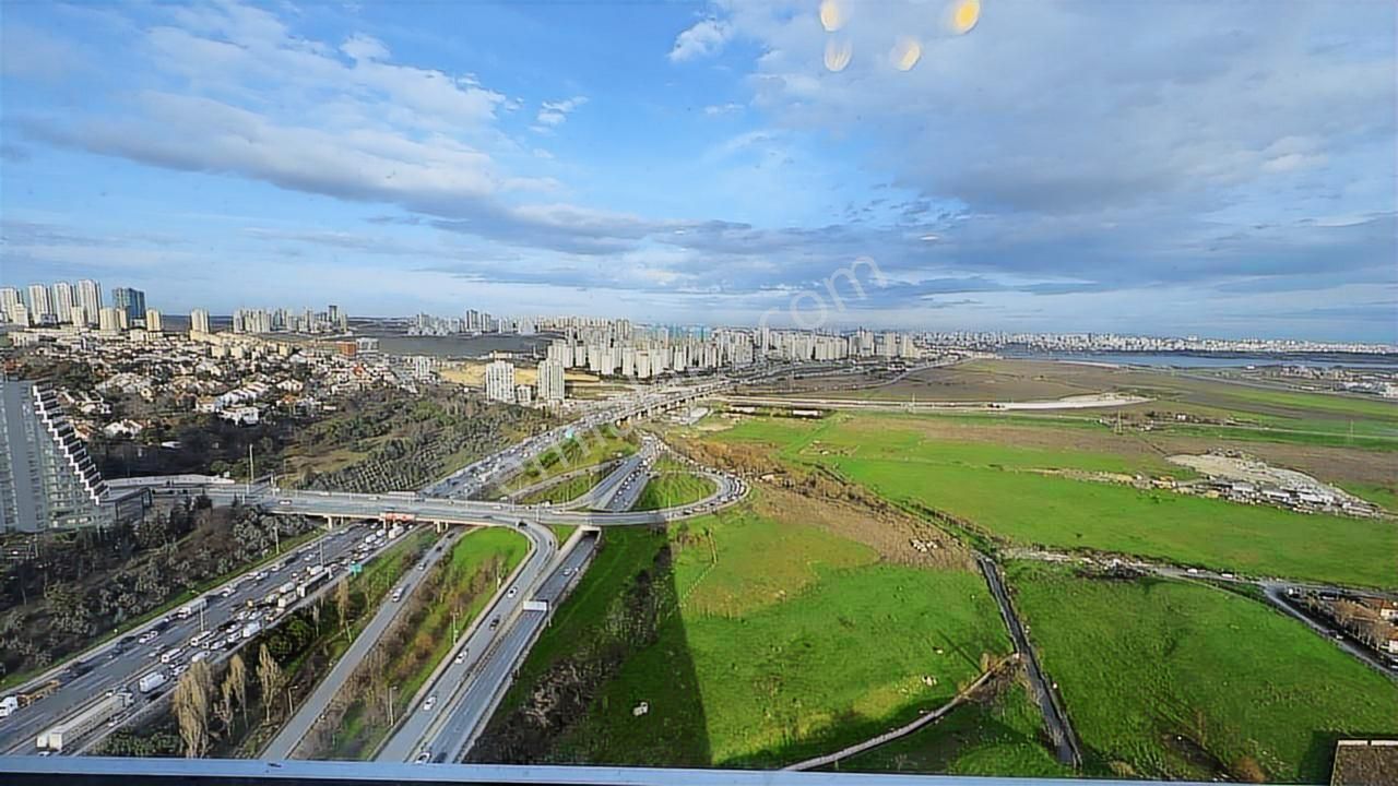 Bahçeşehir Göl Panaroma Da.kat32 Göl Deniz Manzaralı Full Eşyalı - Görsel 20