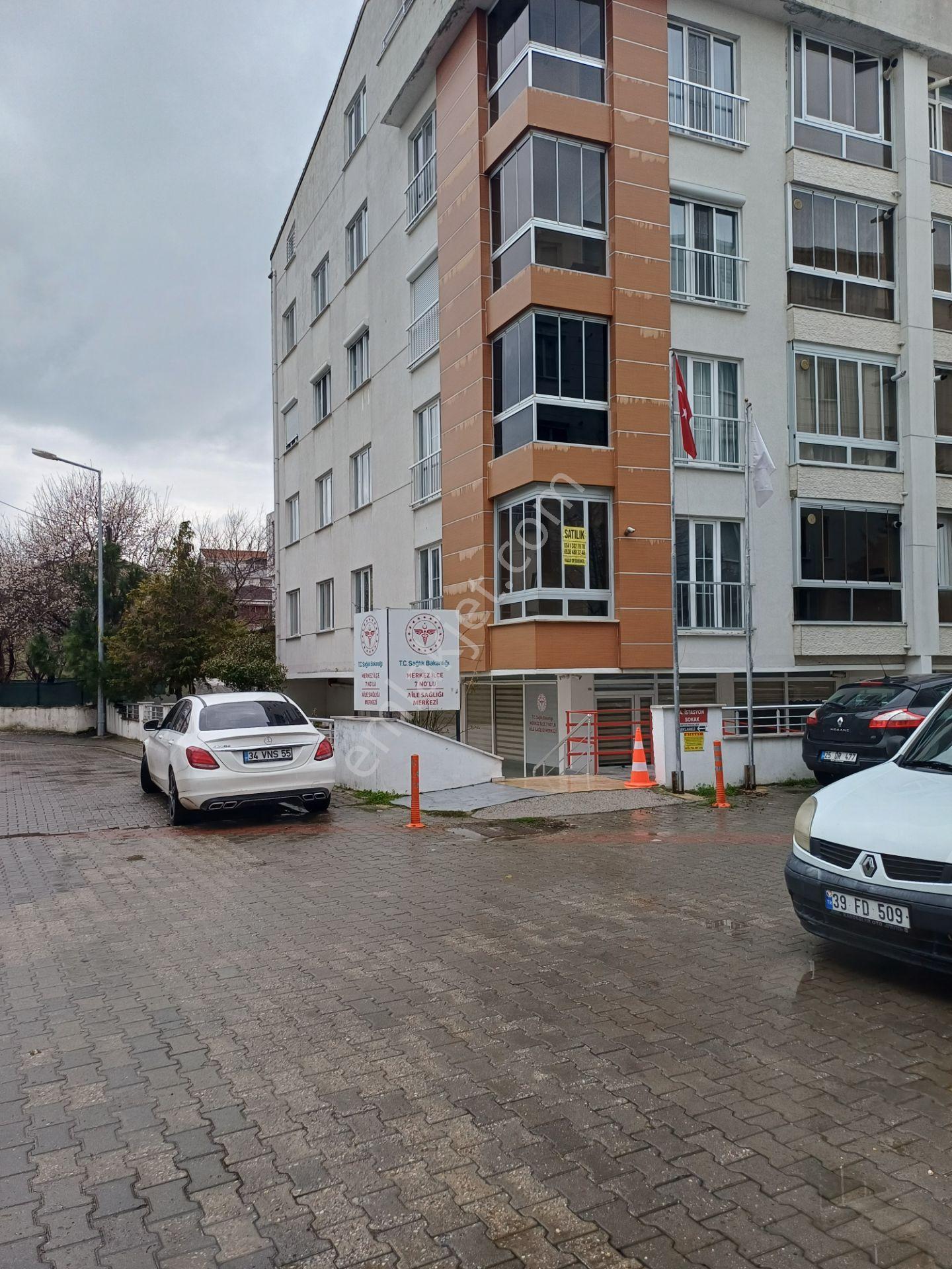 İstasyon Mahallesinde Kiralık Yüksek Girişli 2+1 Daire - Görsel 30