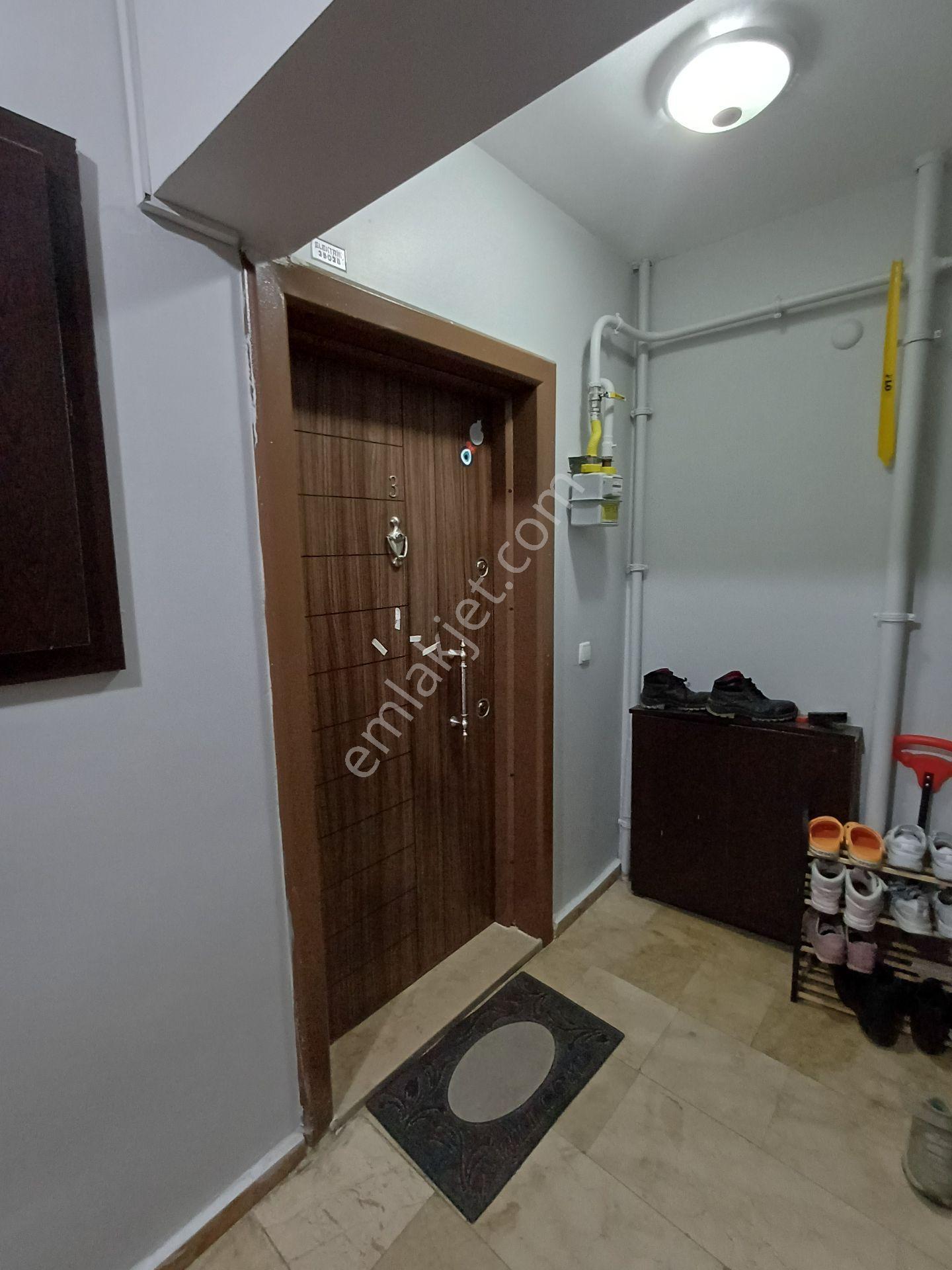 İstasyon Mahallesinde Kiralık Yüksek Girişli 2+1 Daire - Görsel 19