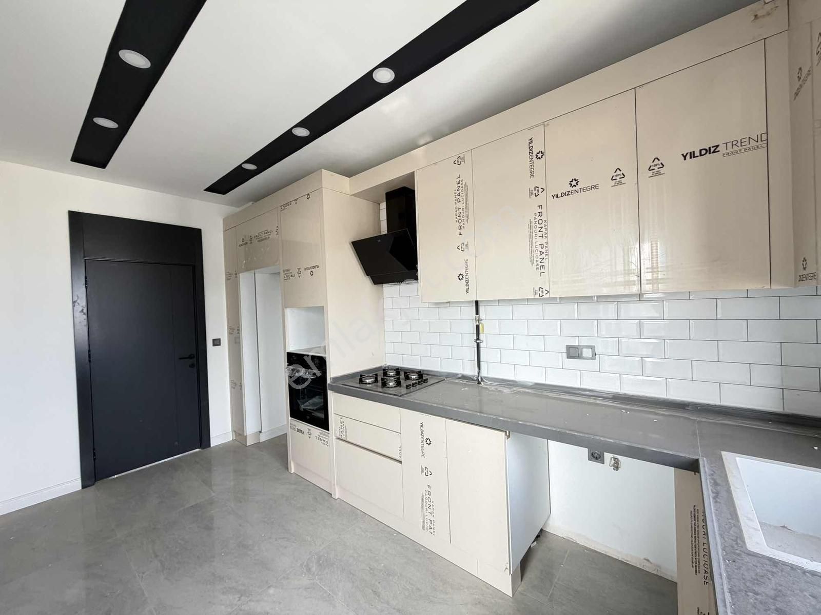 Zamur Garden'da Havuz Cepheli Yerden Isıtmalı 5+1 Dublex - Görsel 23