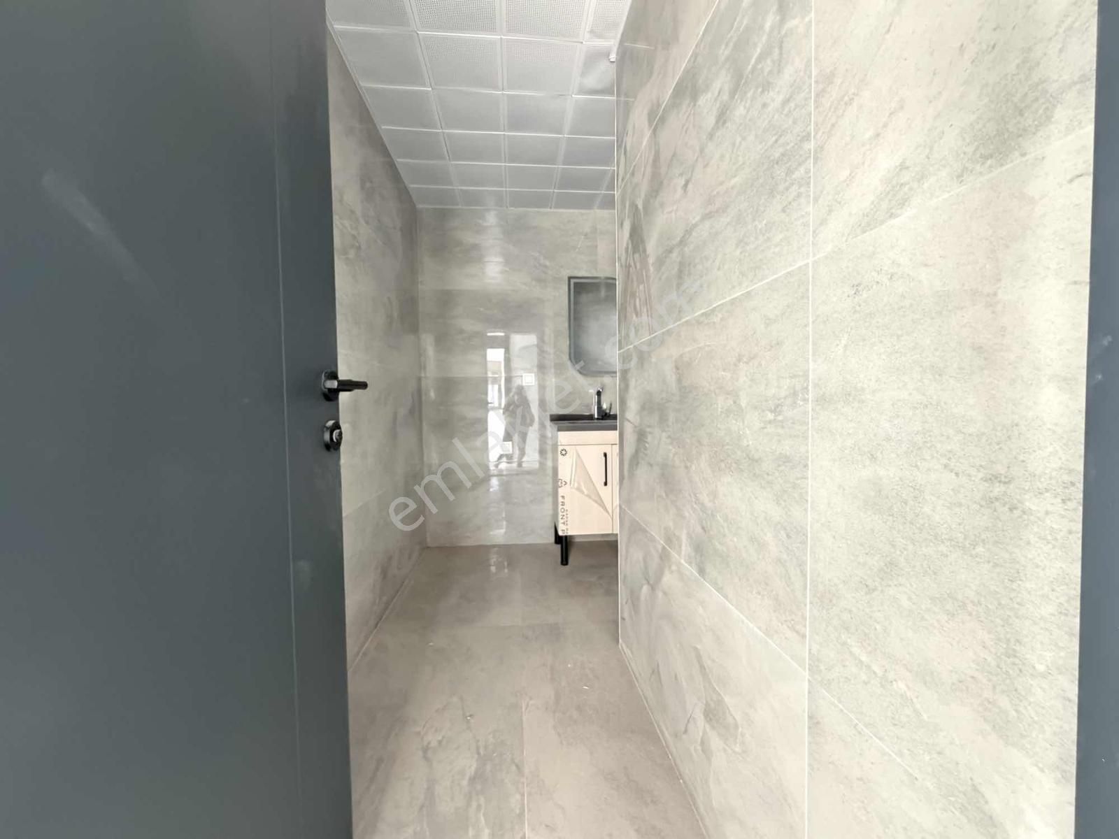 Zamur Garden'da Havuz Cepheli Yerden Isıtmalı 5+1 Dublex - Görsel 15