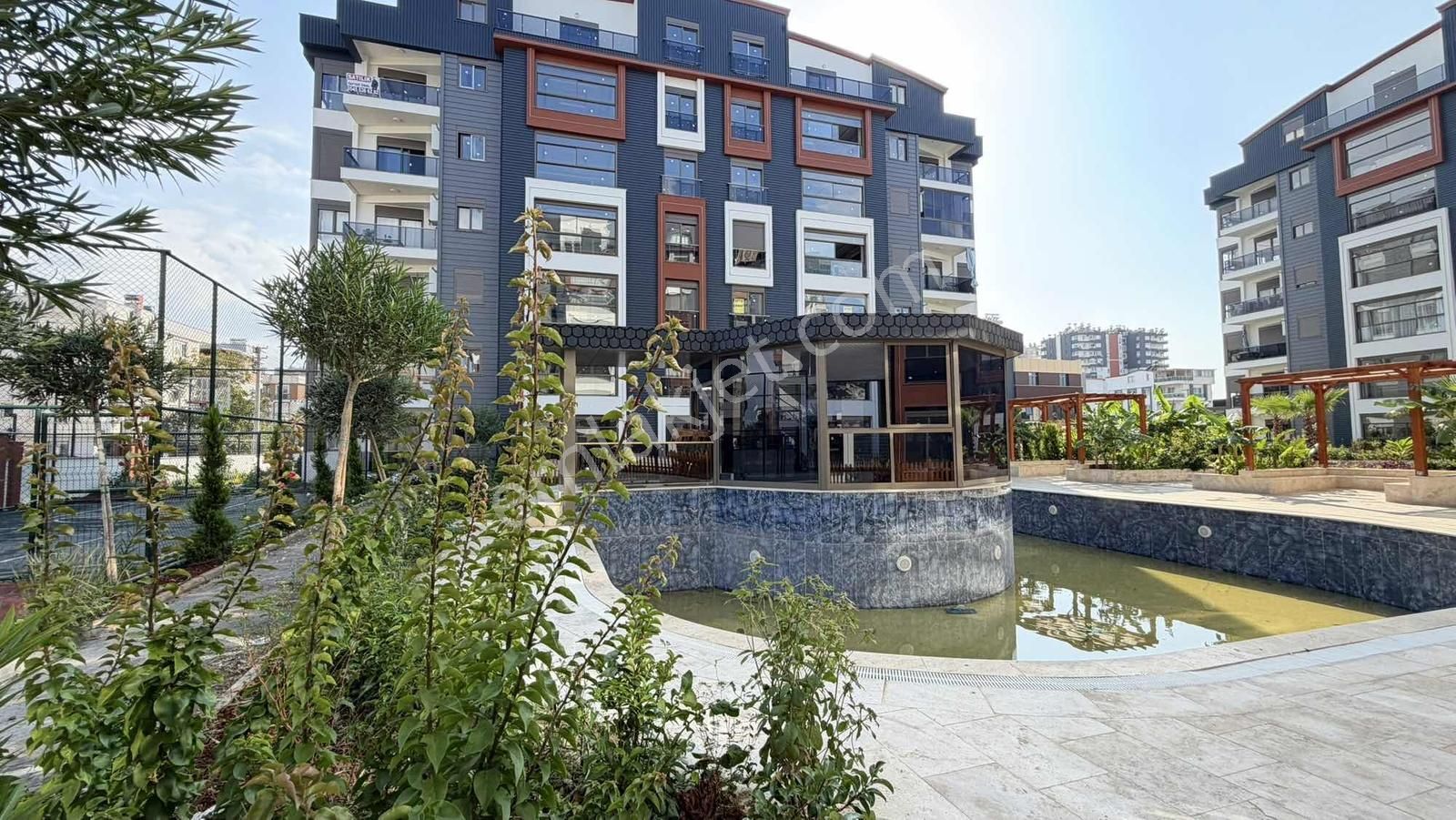 Zamur Garden'da Havuz Cepheli Yerden Isıtmalı 5+1 Dublex - Görsel 5