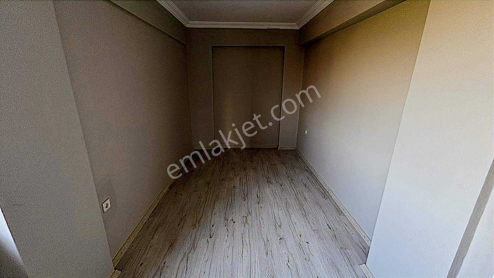 Foça Paza Emlak'tan Bağarasında Önü Açık Ve Ferah Kiralık Daire - Görsel 9