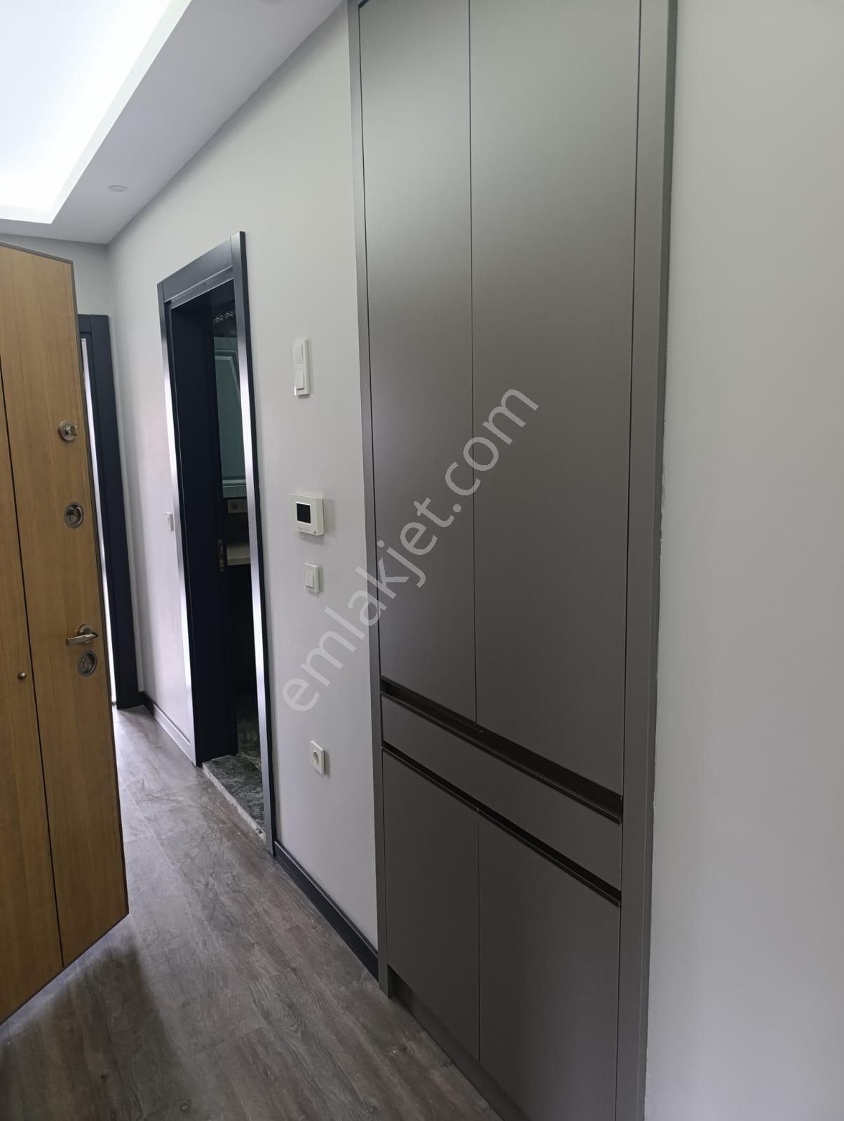 Bornova İnönü Mah. 2+1 Doğalgazlı Bahçeli Kiralık Daire - Görsel 6
