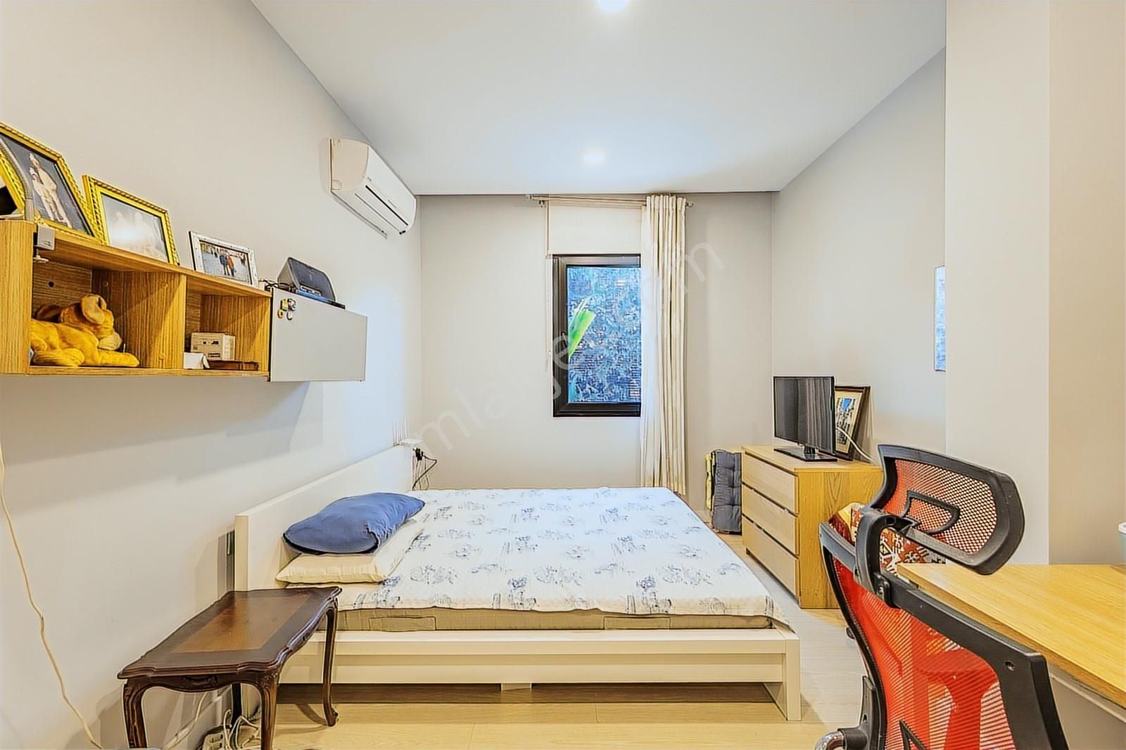 Denize Yürüme Mesafesinde, Tek Katlı, Havuzlu Müstakil Villa - Görsel 20