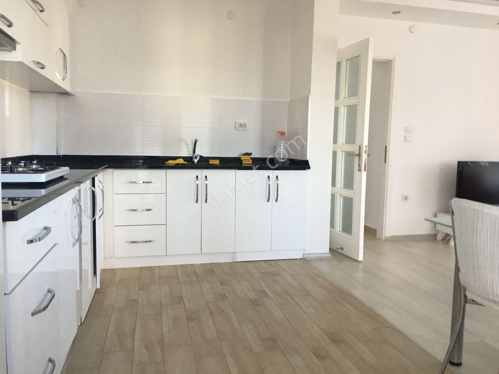 Alanya Tosmur'da Havuzlu Sitede Full Eşyalı 2+1 Kiralık Daire - Görsel 14