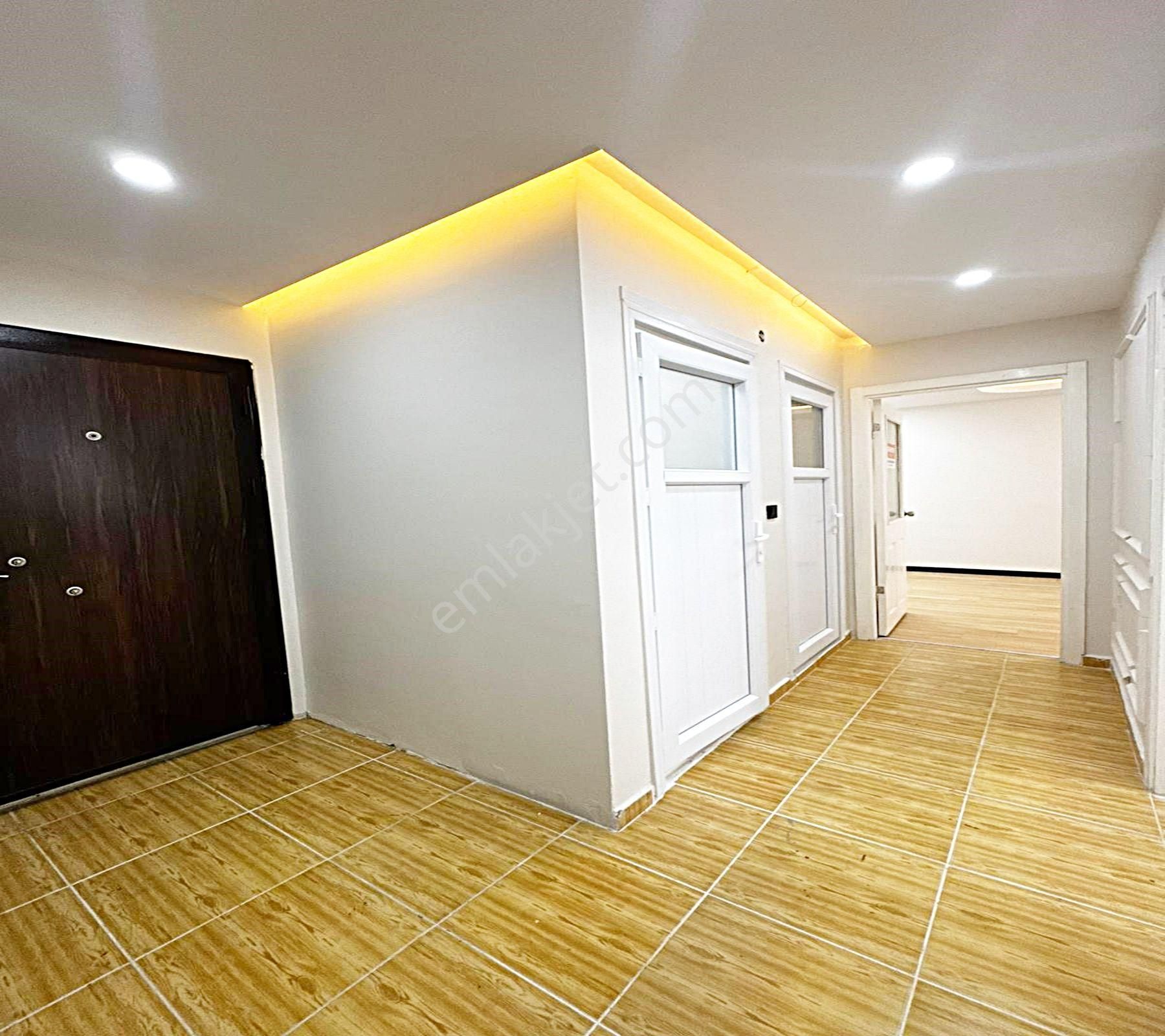 Güzelyurt Metrobüse 5 Dk 2+1 Yapılı Temiz Acil Satılık Daire - Görsel 3