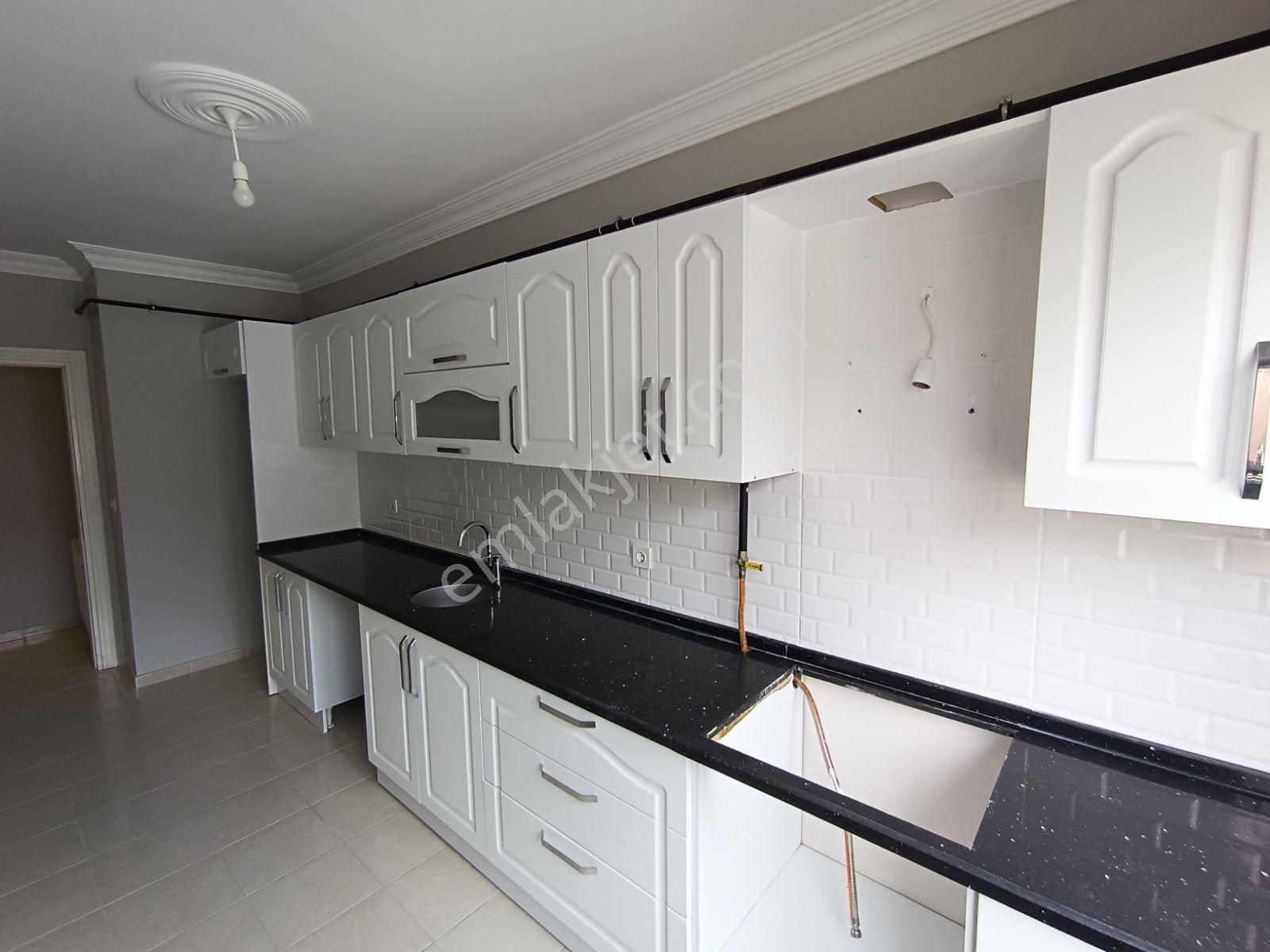 Çınarlı Mah Satılık İskanlı 180 M2 3+1 Dubleks Daire - Görsel 22