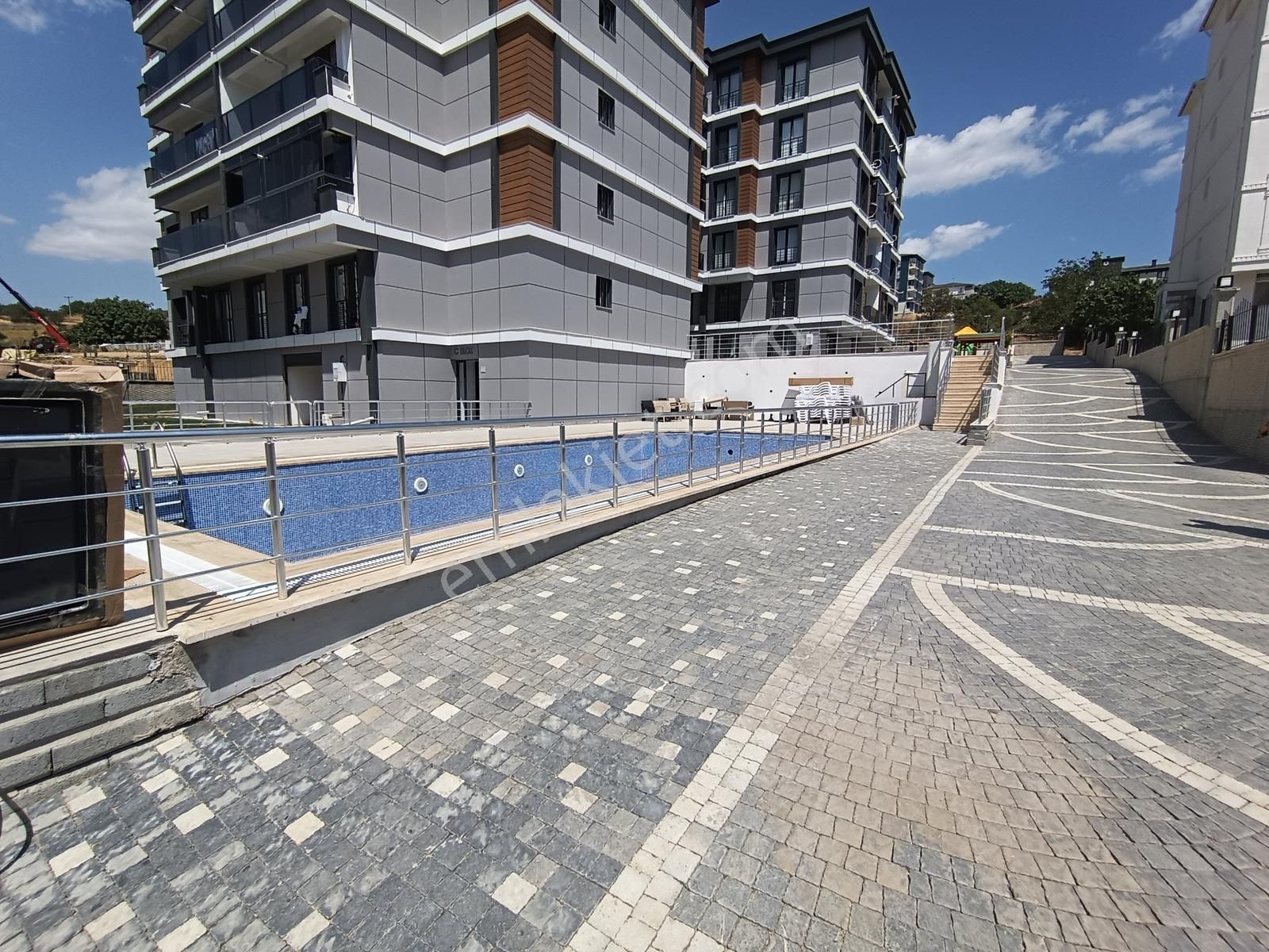 Atatürk Mah. File Market Arkasında Satılık İskanlı Sıfır 1+1 - Görsel 9