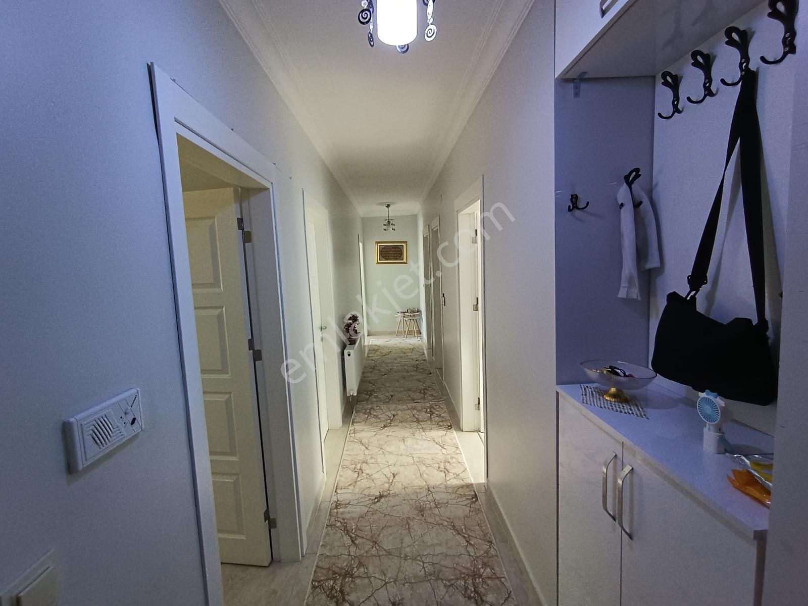 Zafer Mah. Kapalı Otoparklı İskanlı 220 M2 5+2 Dubleks Daire - Görsel 28