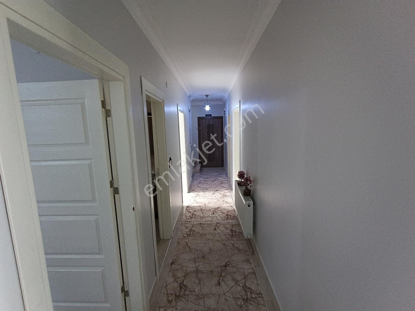 Zafer Mah. Kapalı Otoparklı İskanlı 220 M2 5+2 Dubleks Daire - Görsel 13