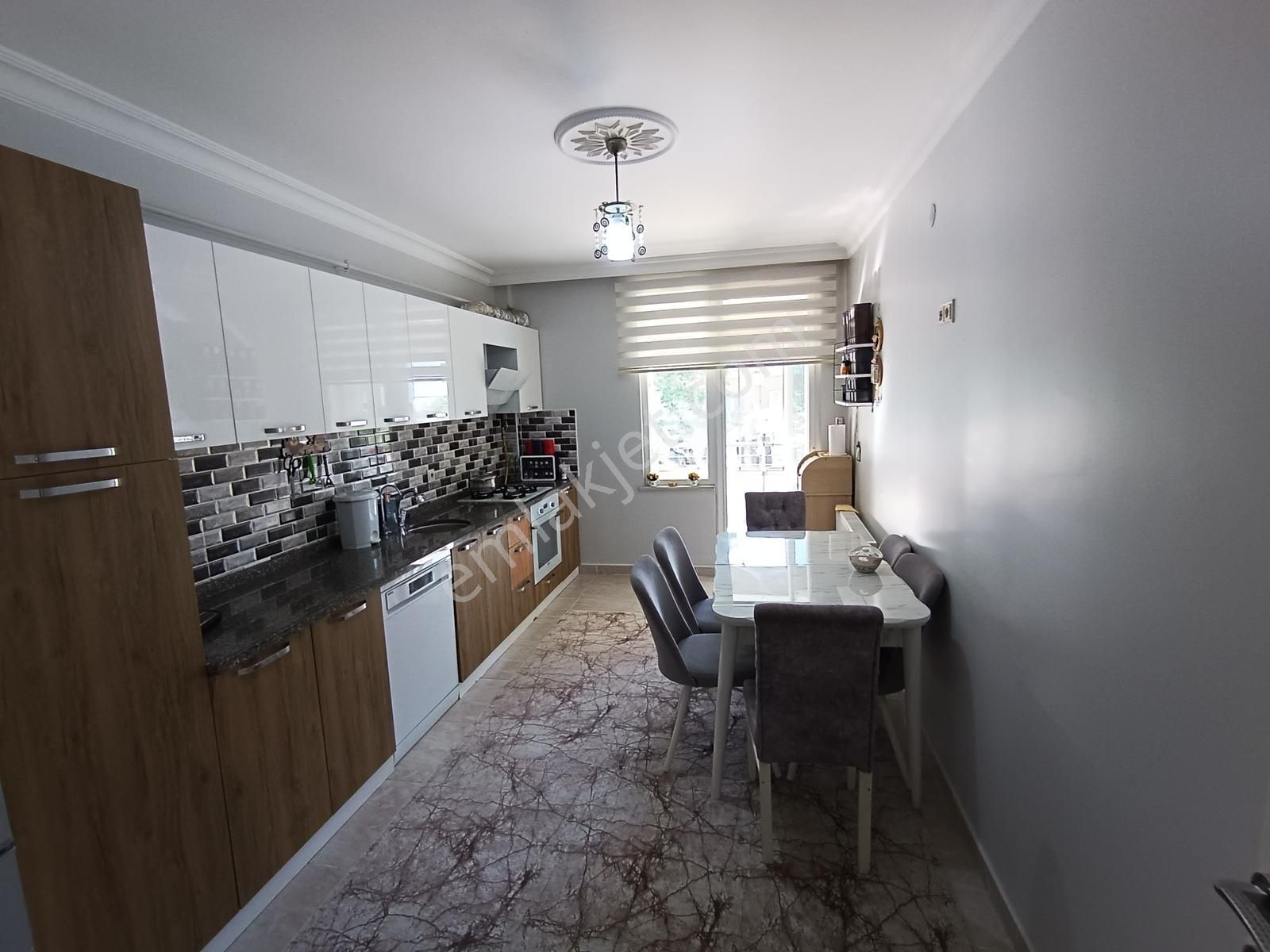 Zafer Mah. Kapalı Otoparklı İskanlı 220 M2 5+2 Dubleks Daire - Görsel 3